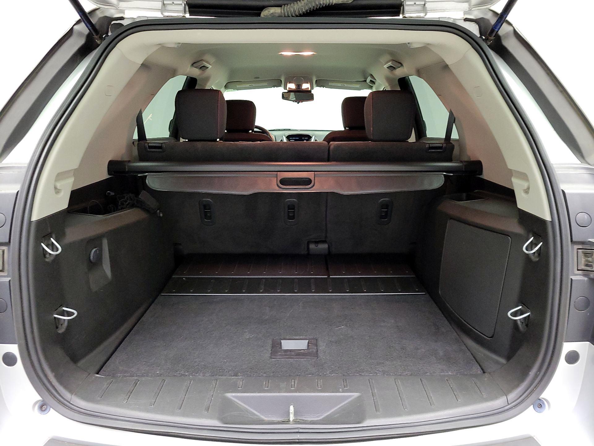 Thumbnail: 2015 Chevrolet Equinox - 19