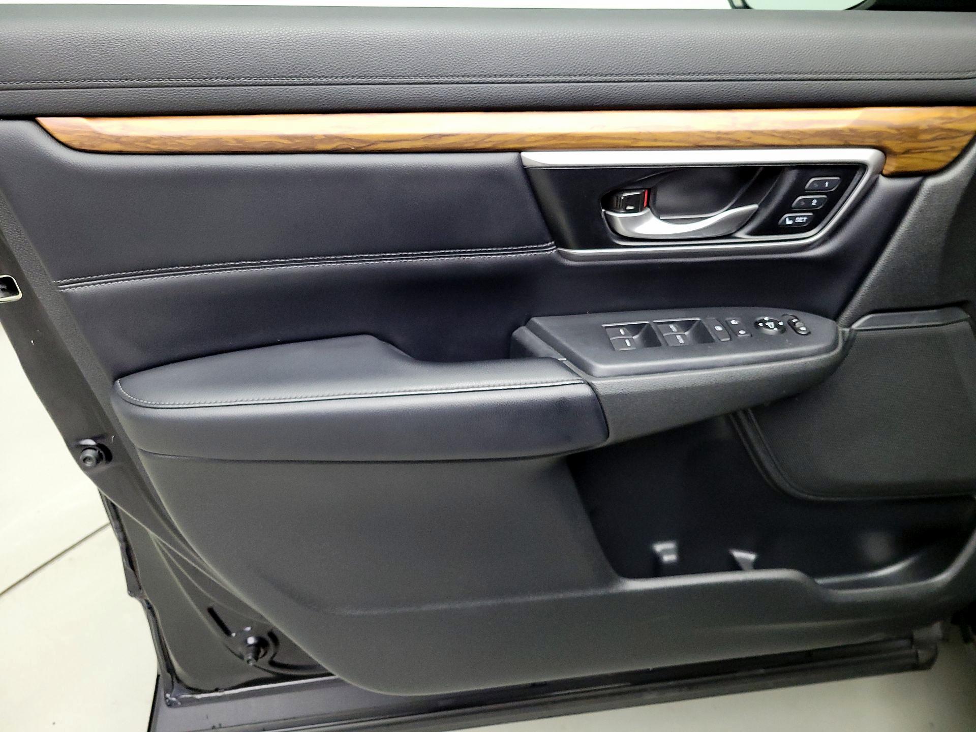 Thumbnail: 2018 Honda CR-V - 12