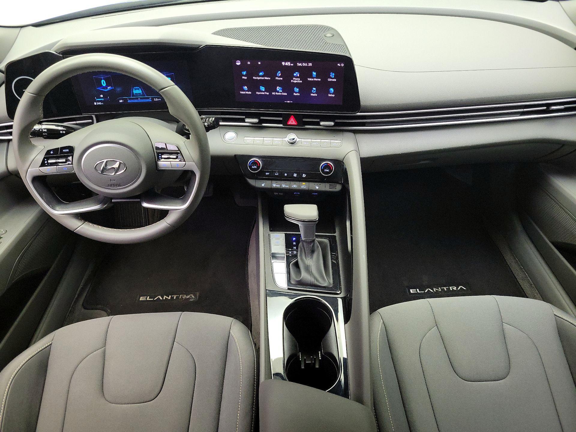 Thumbnail: 2023 Hyundai Elantra - 9