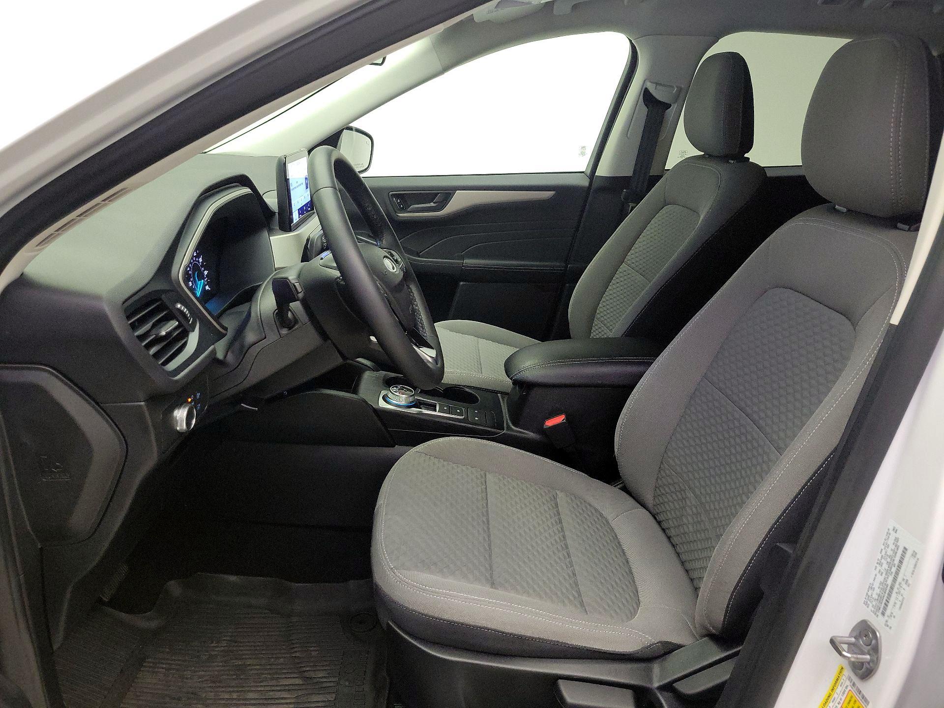 Thumbnail: 2022 Ford Escape - 11