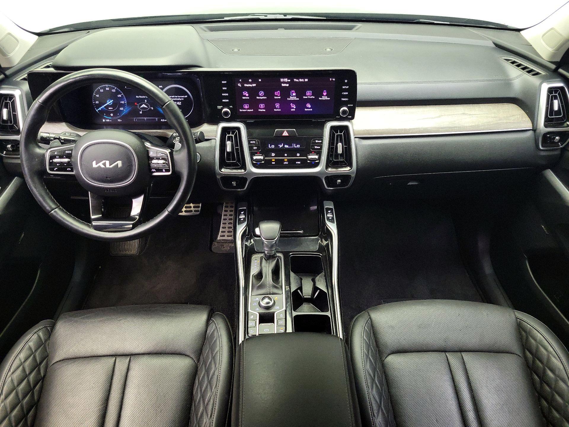 Thumbnail: 2022 Kia Sorento - 9