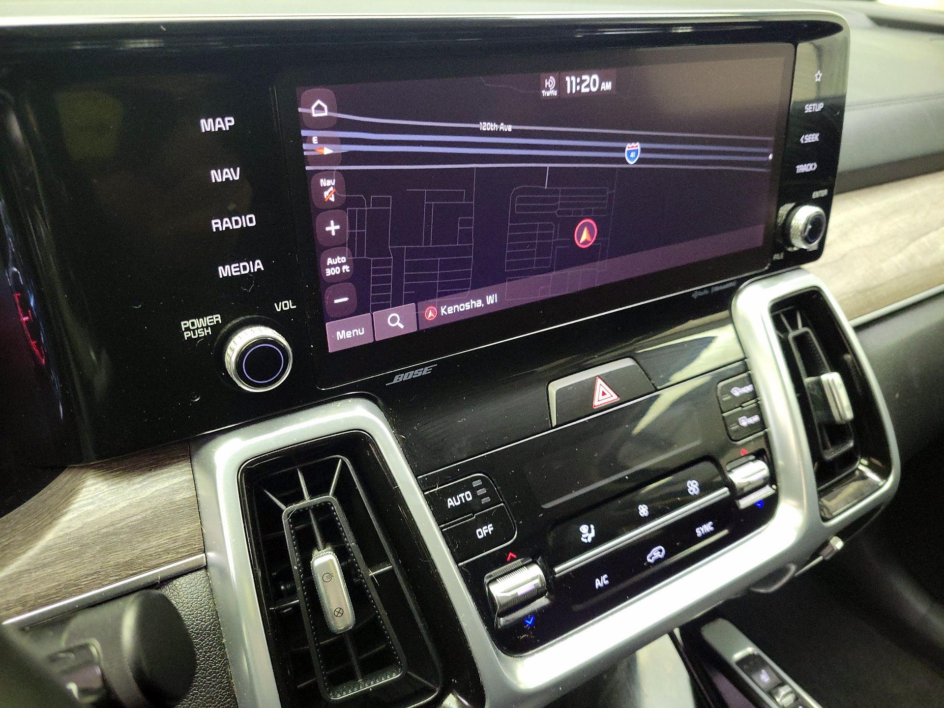 Thumbnail: 2022 Kia Sorento - 14