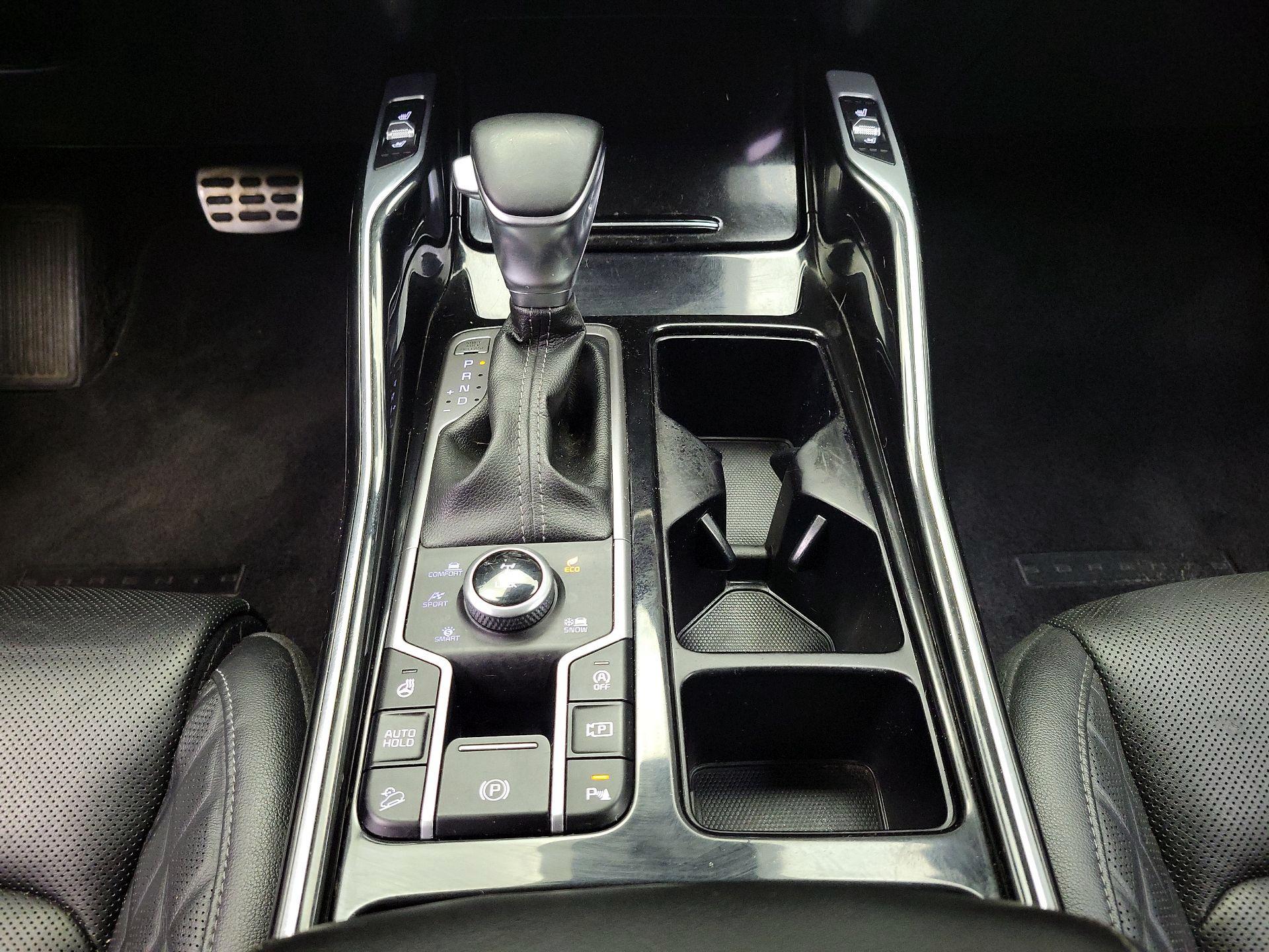 Thumbnail: 2022 Kia Sorento - 18