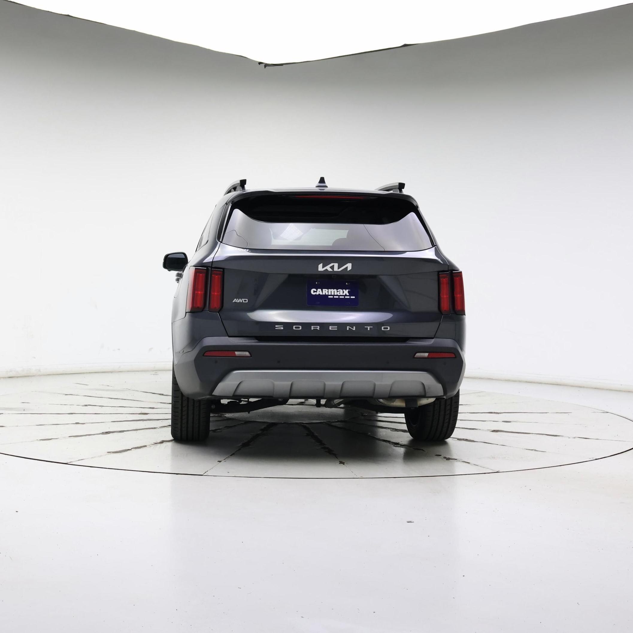 Thumbnail: 2022 Kia Sorento - 6