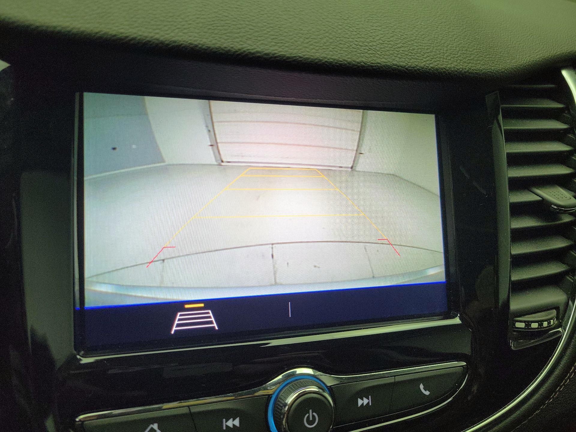 Thumbnail: 2020 Chevrolet Trax - 14