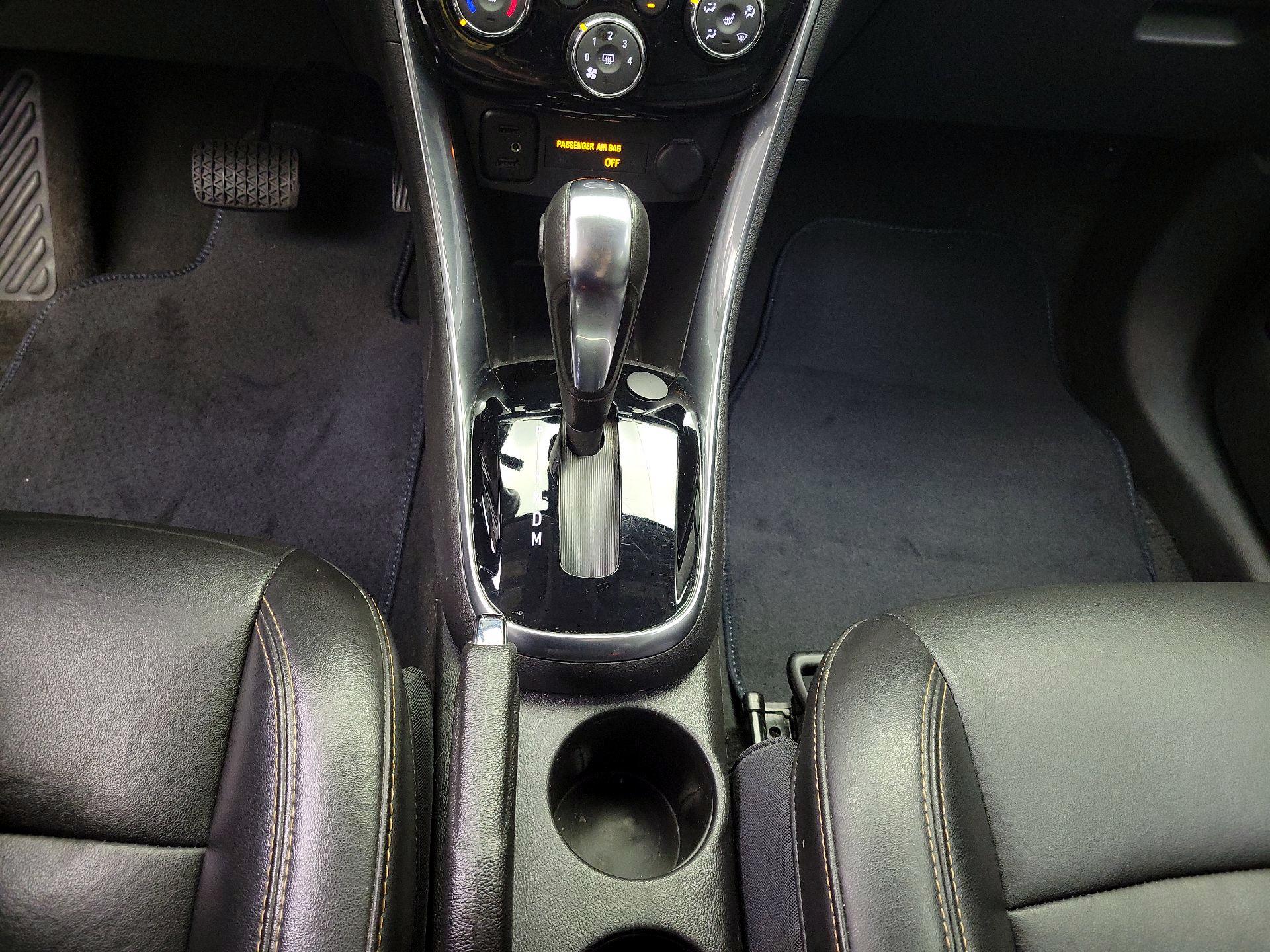 Thumbnail: 2020 Chevrolet Trax - 17