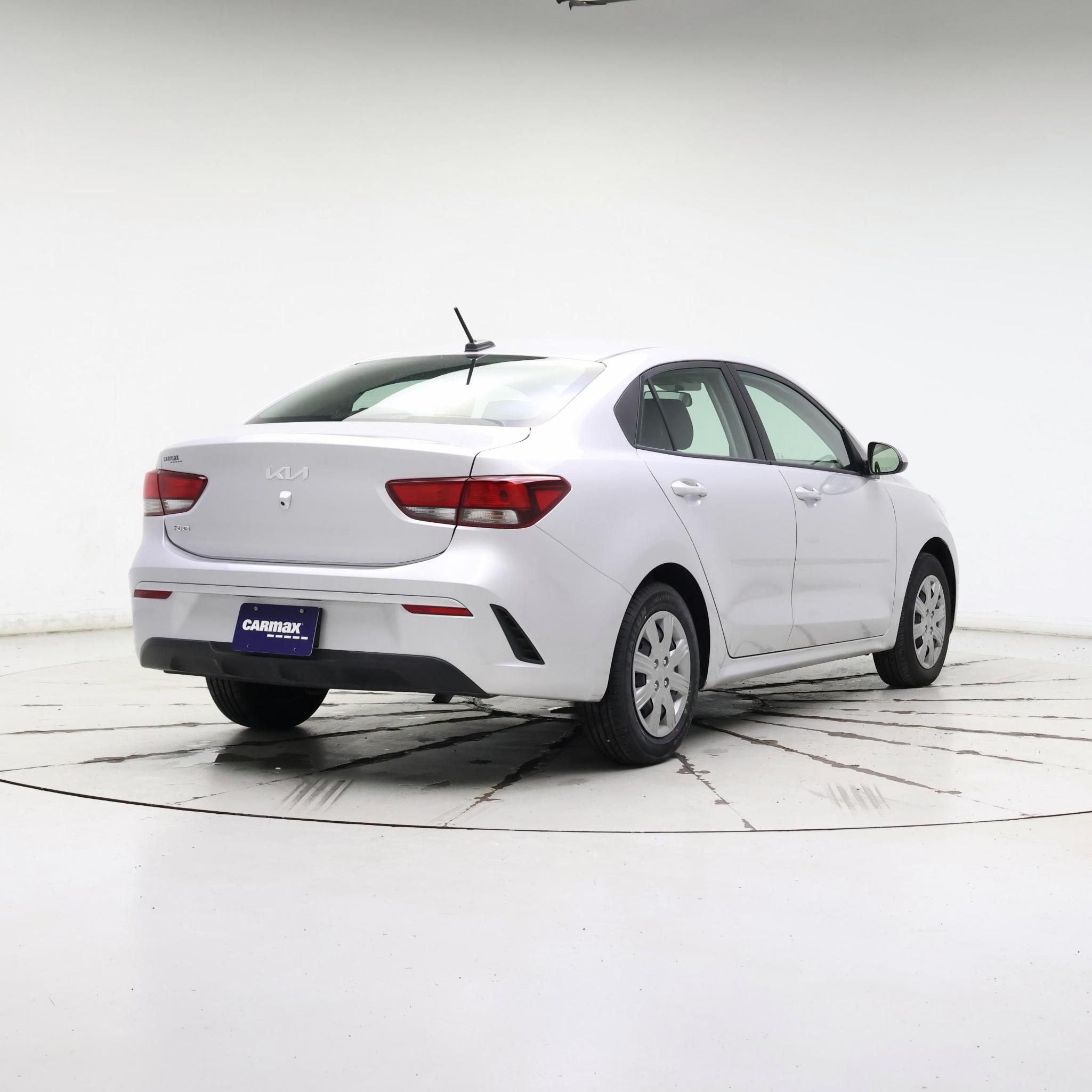 Thumbnail: 2023 Kia Rio - 8