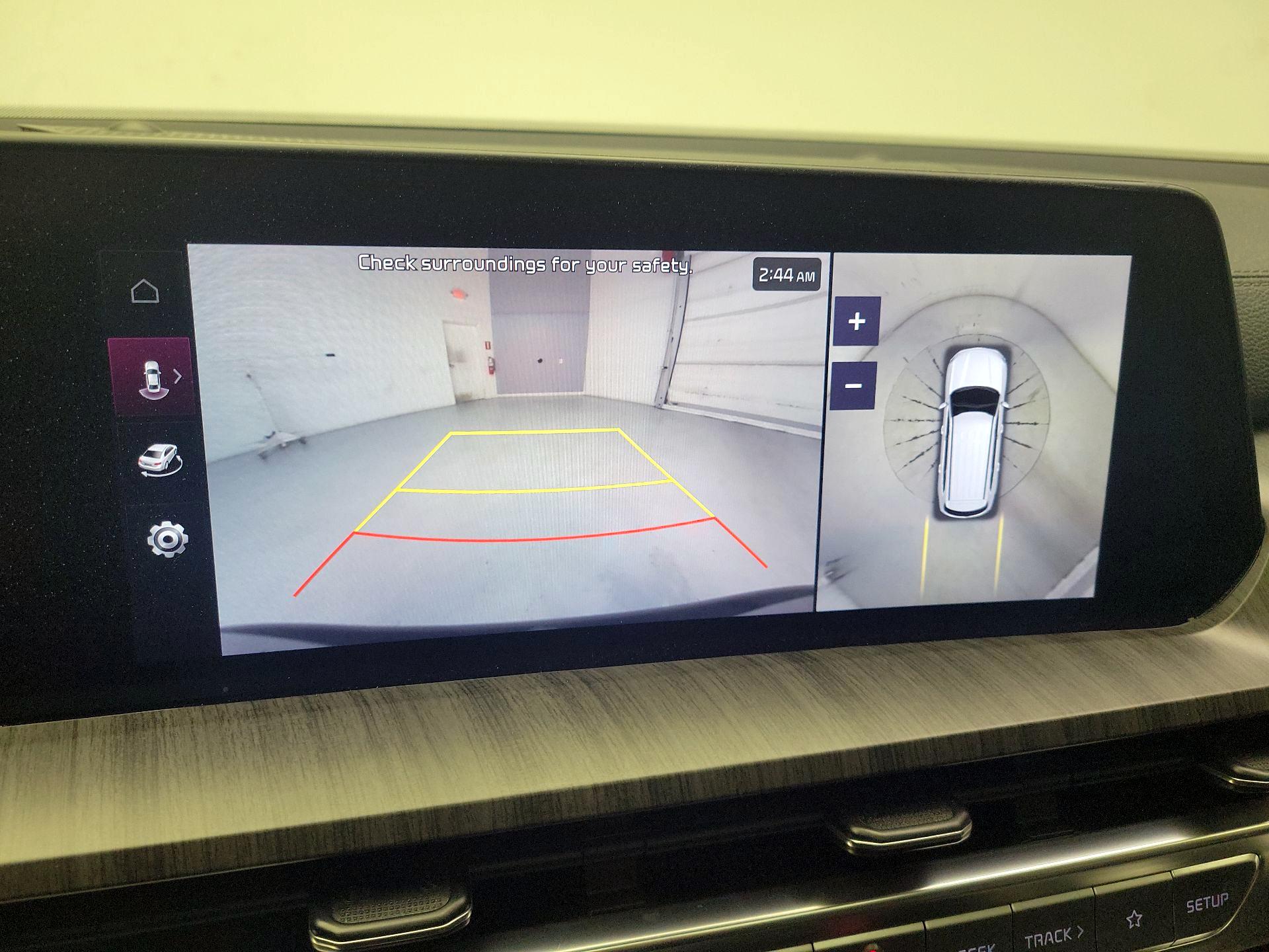 Thumbnail: 2023 Kia Telluride - 15