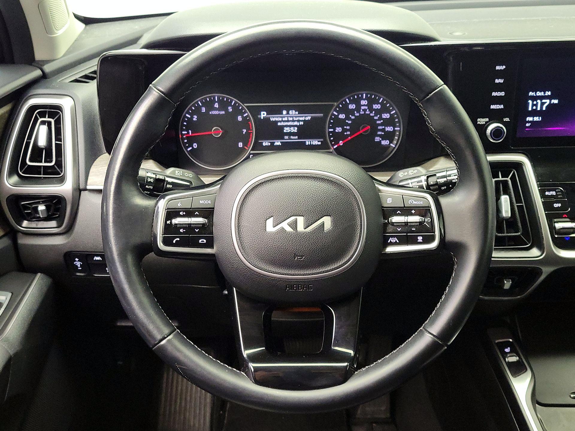 Thumbnail: 2022 Kia Sorento - 10