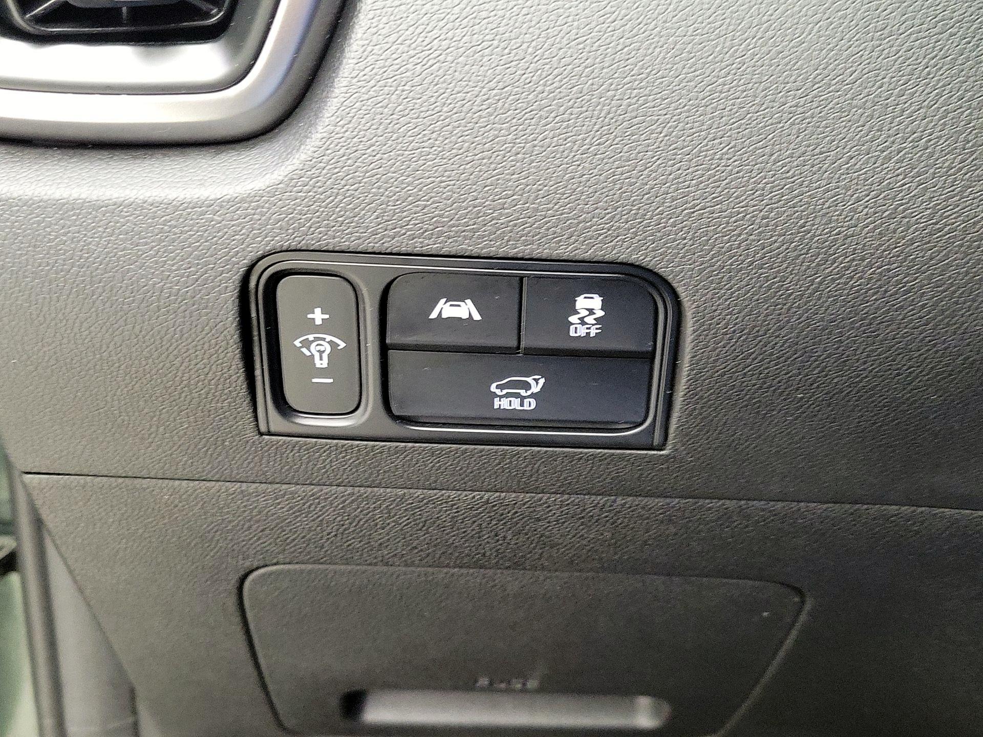 Thumbnail: 2022 Kia Sorento - 13