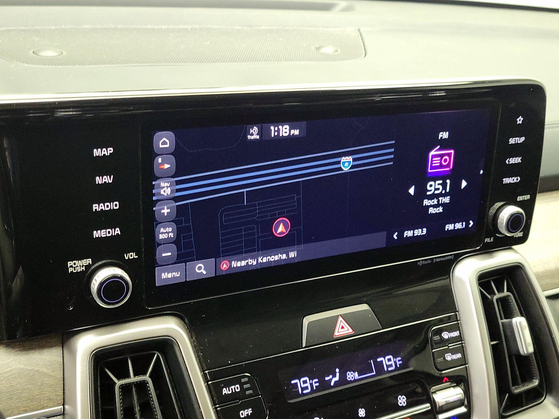 Thumbnail: 2022 Kia Sorento - 14