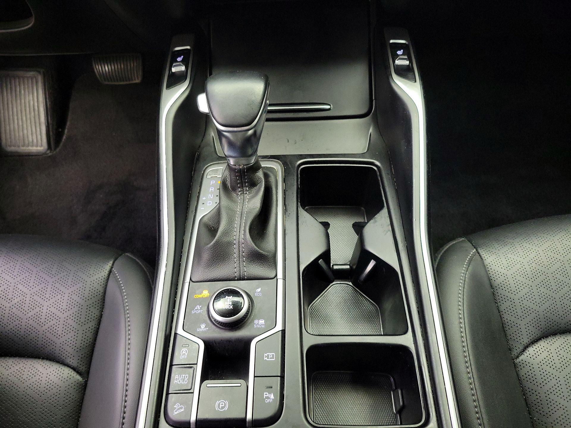 Thumbnail: 2022 Kia Sorento - 18