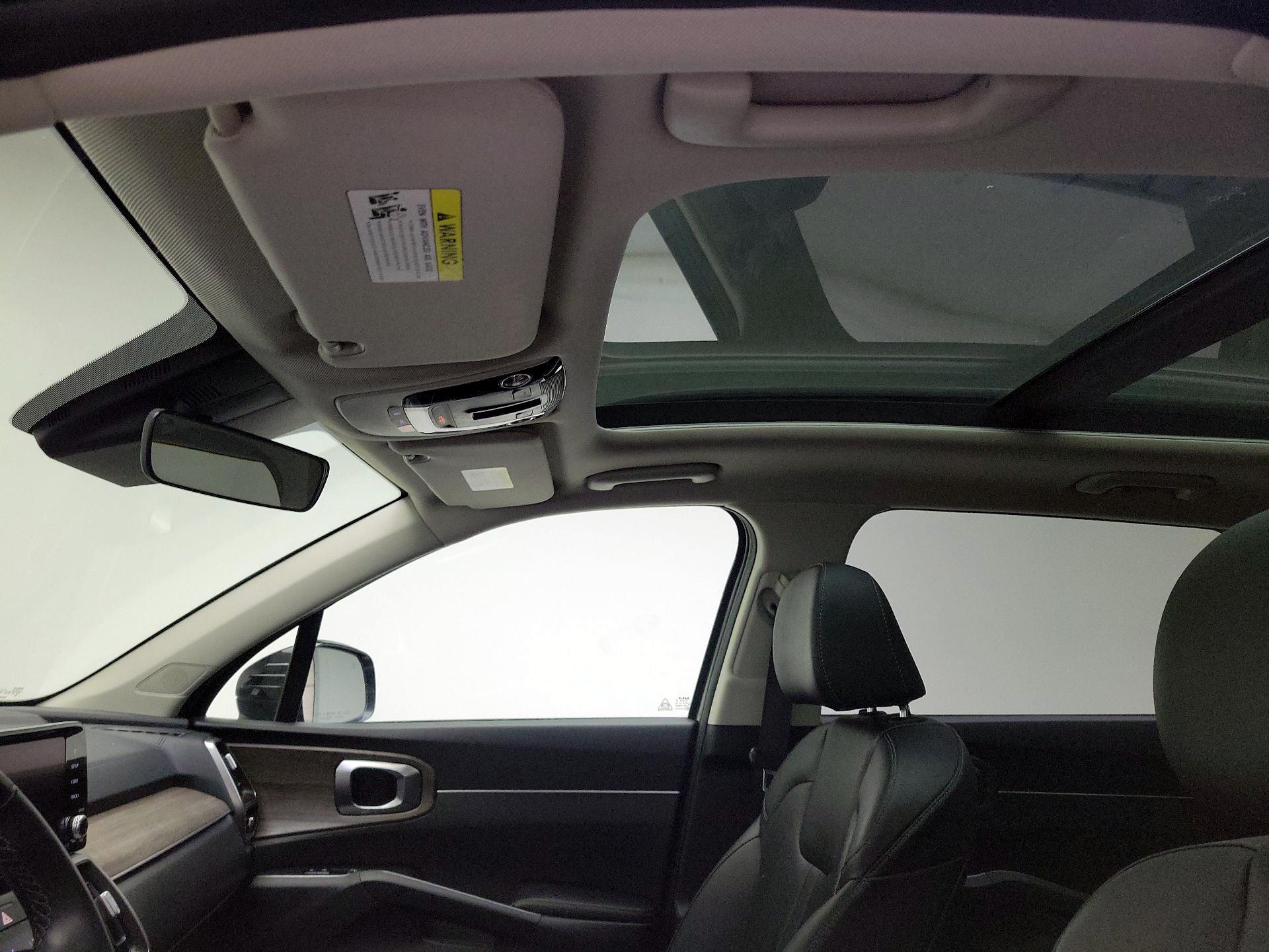 Thumbnail: 2022 Kia Sorento - 20