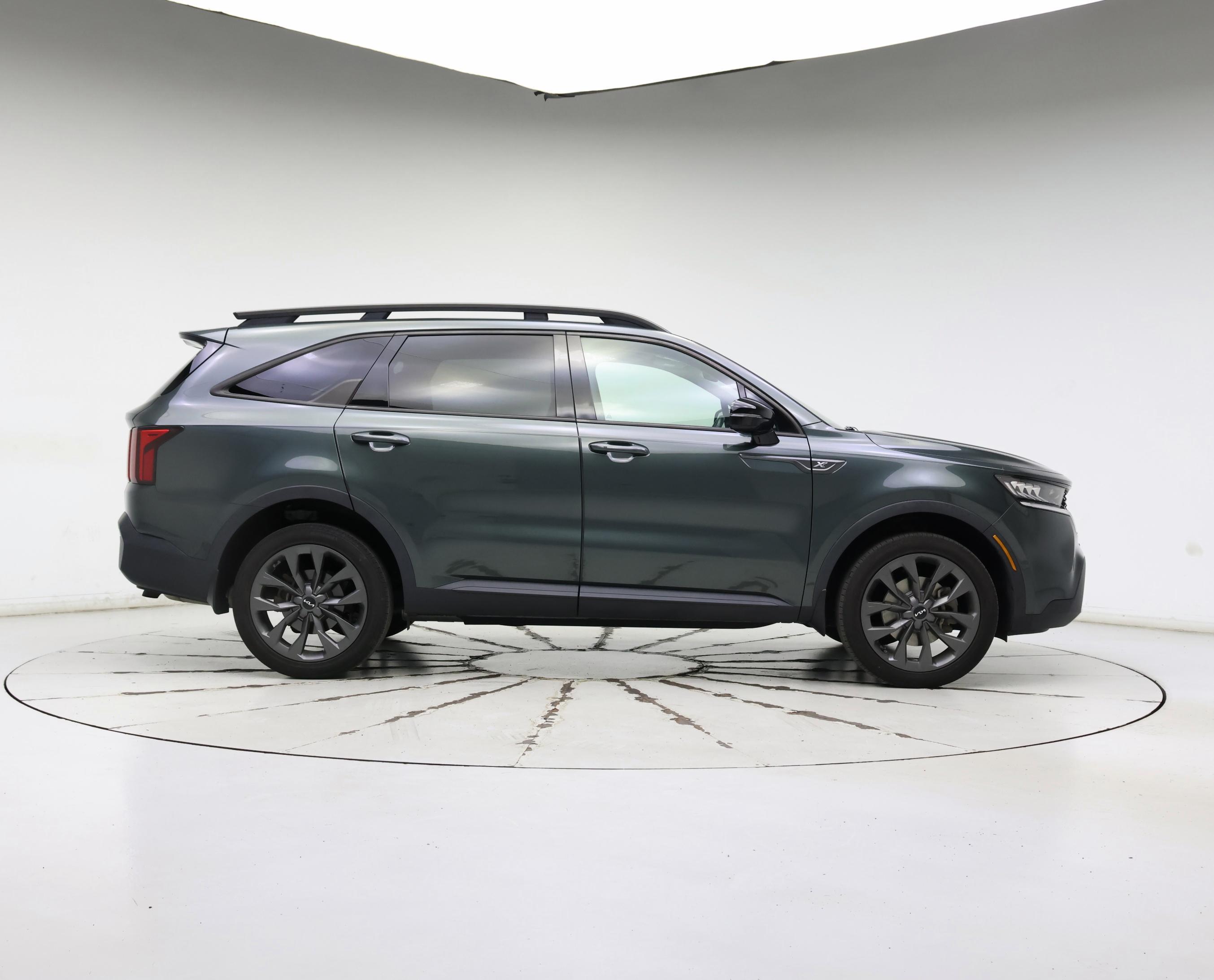 Thumbnail: 2022 Kia Sorento - 7