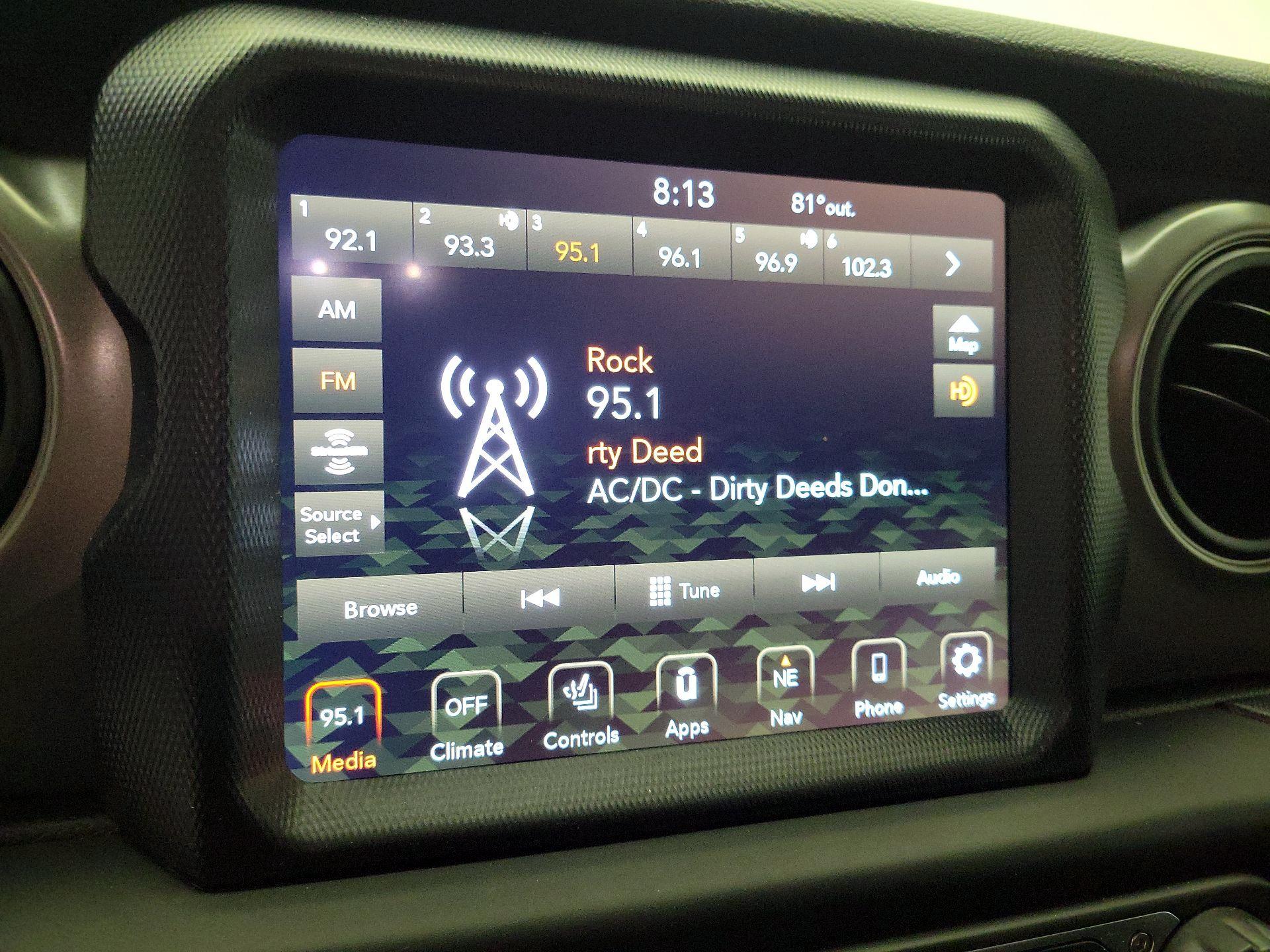 Thumbnail: 2023 Jeep Wrangler - 14