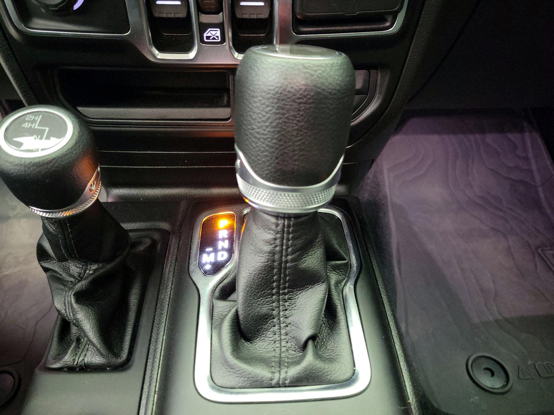 Thumbnail: 2023 Jeep Wrangler - 16