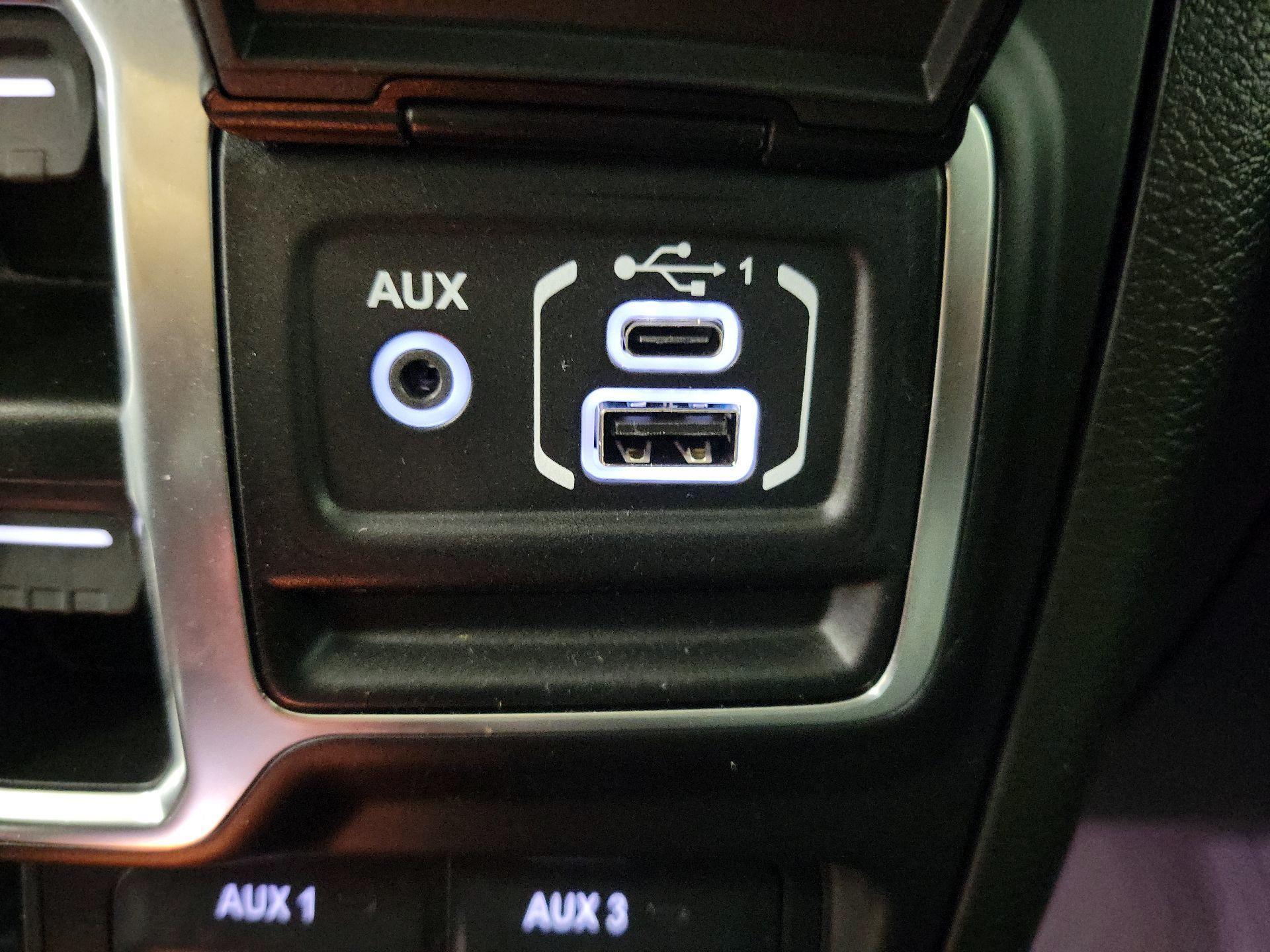 Thumbnail: 2023 Jeep Wrangler - 17