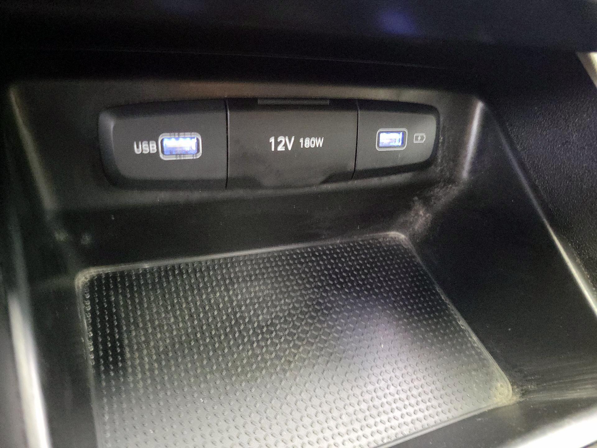 Thumbnail: 2023 Hyundai Tucson - 18