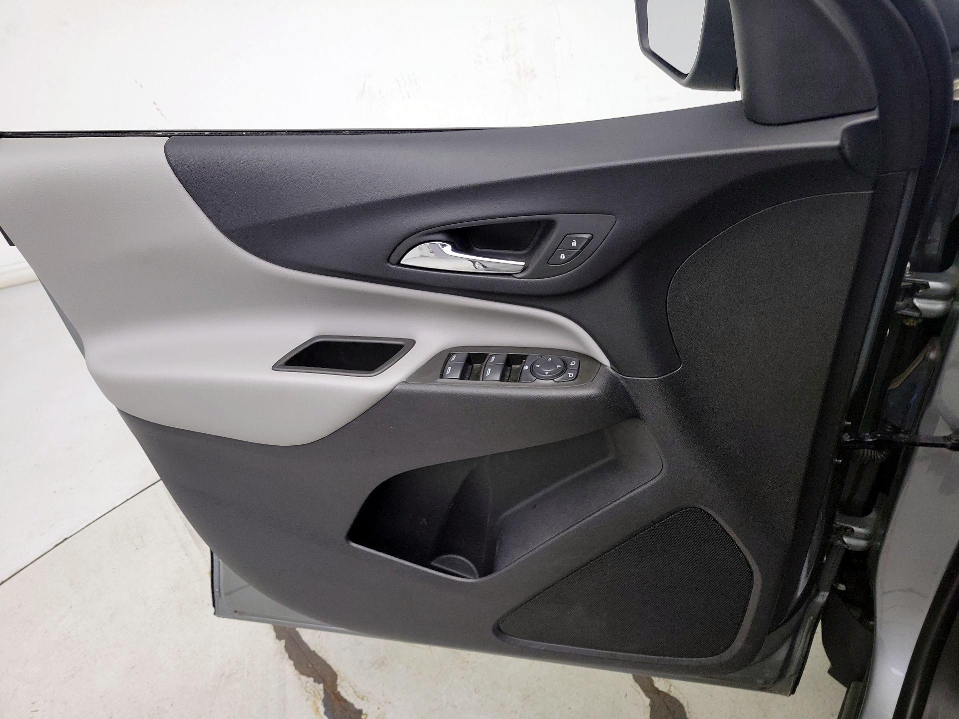 Thumbnail: 2023 Chevrolet Equinox - 12