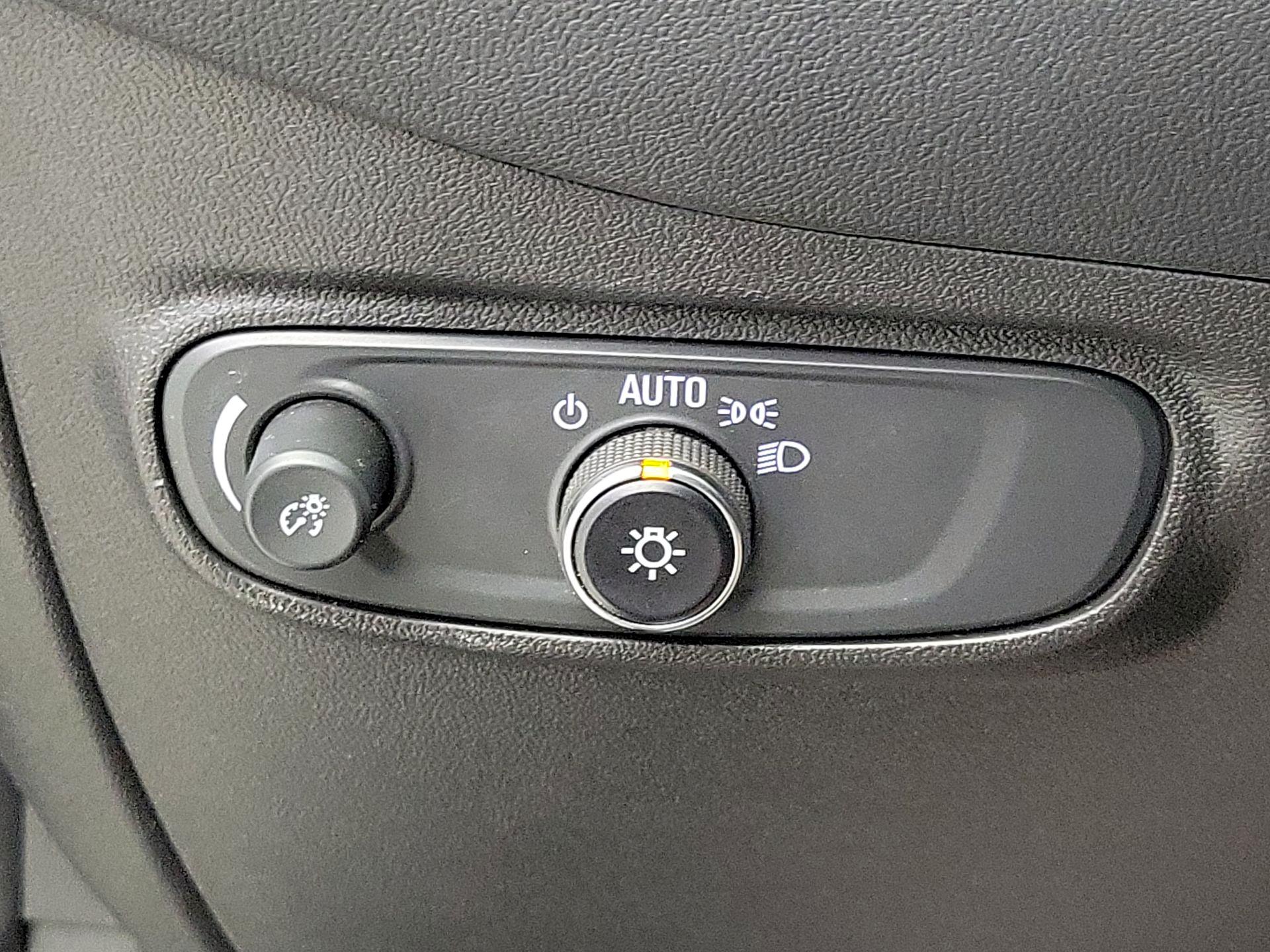 Thumbnail: 2023 Chevrolet Equinox - 13