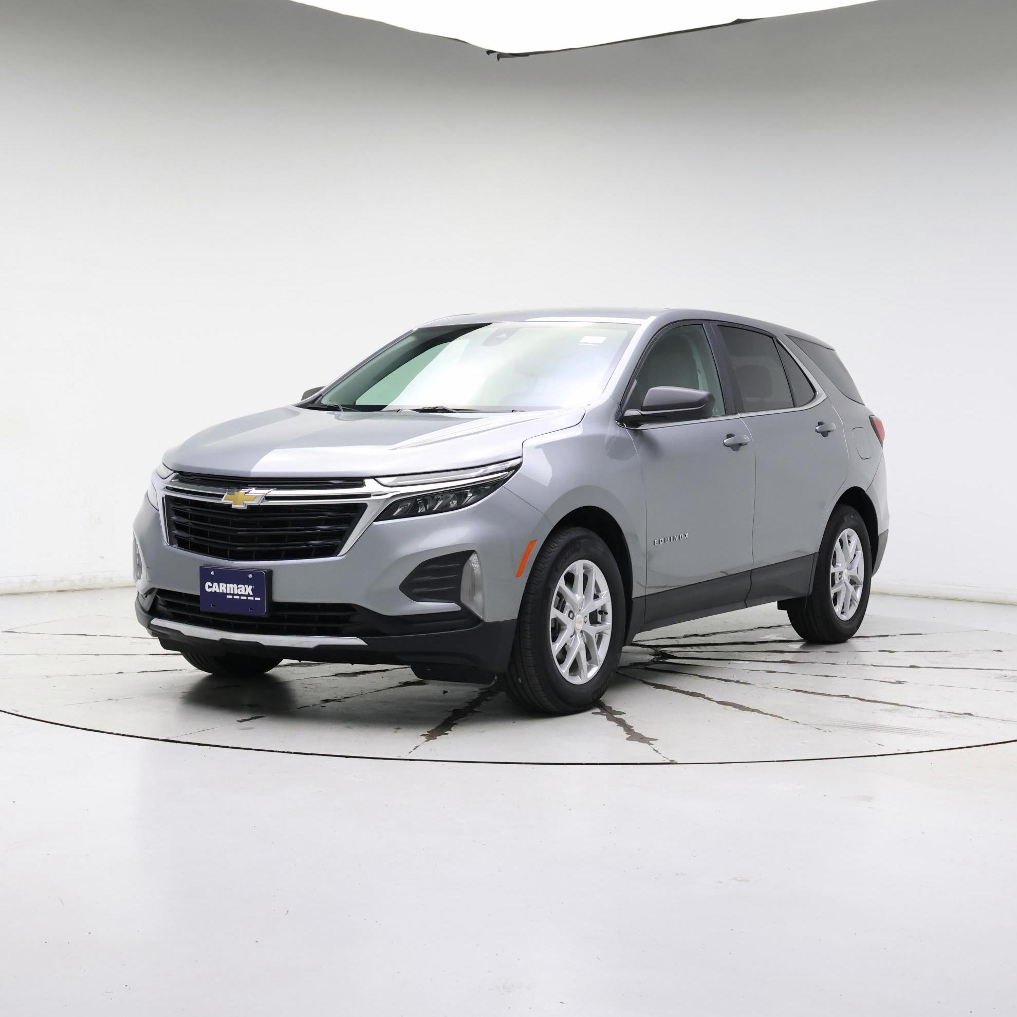 Thumbnail: 2023 Chevrolet Equinox - 4