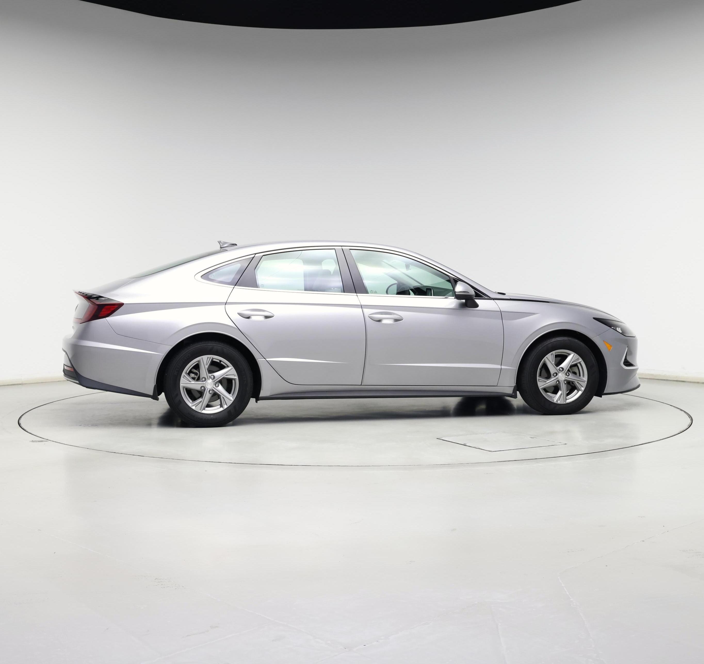 Thumbnail: 2023 Hyundai Sonata - 7