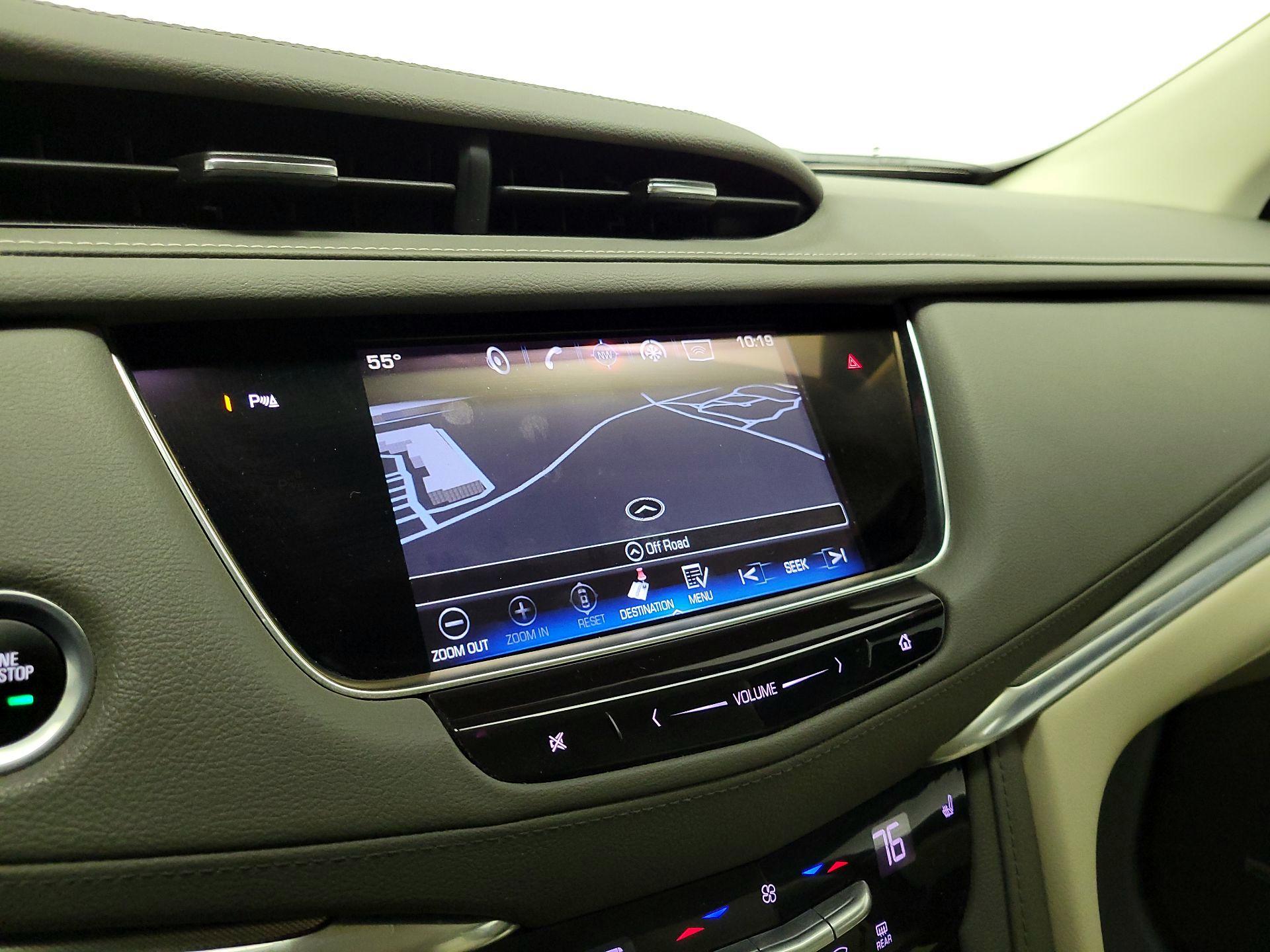 Thumbnail: 2017 Cadillac XT5 - 14