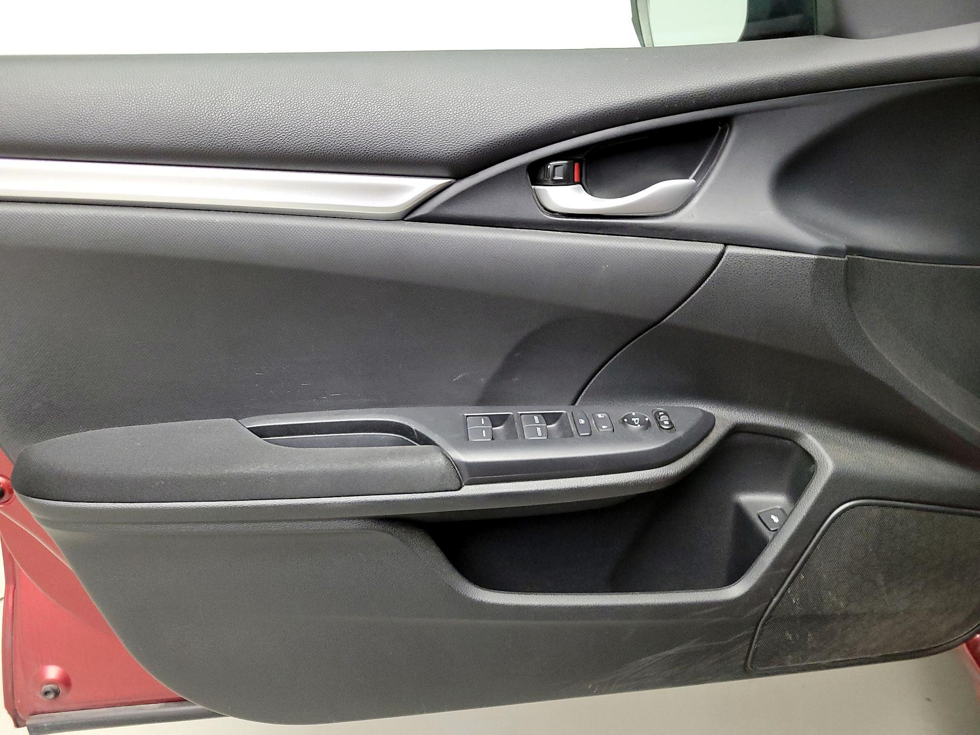 Thumbnail: 2020 Honda Civic - 12