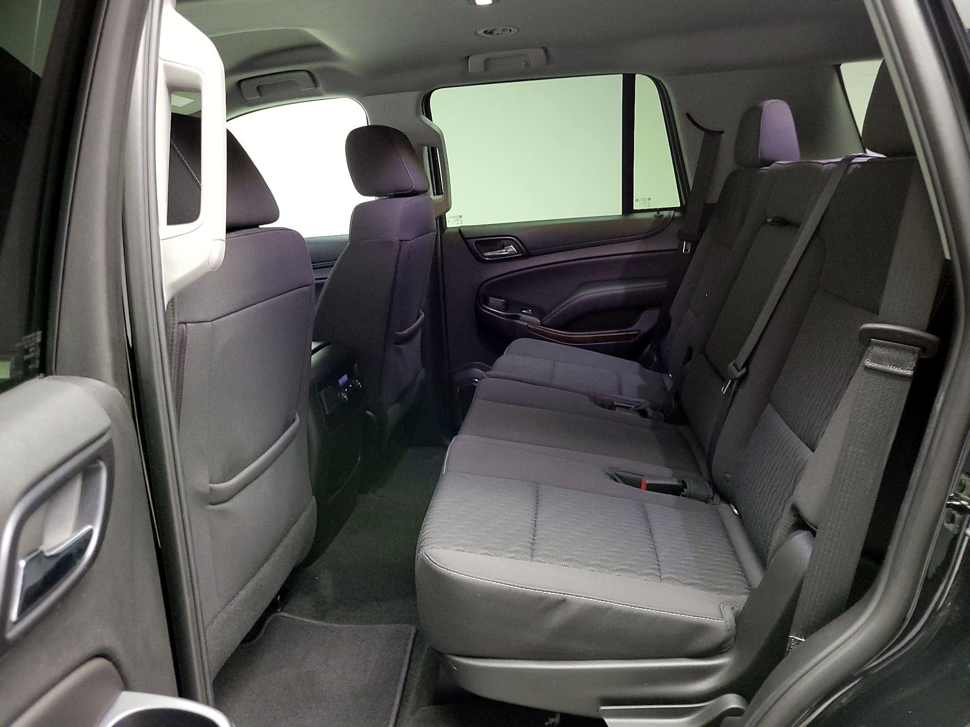 Thumbnail: 2018 Chevrolet Tahoe - 19