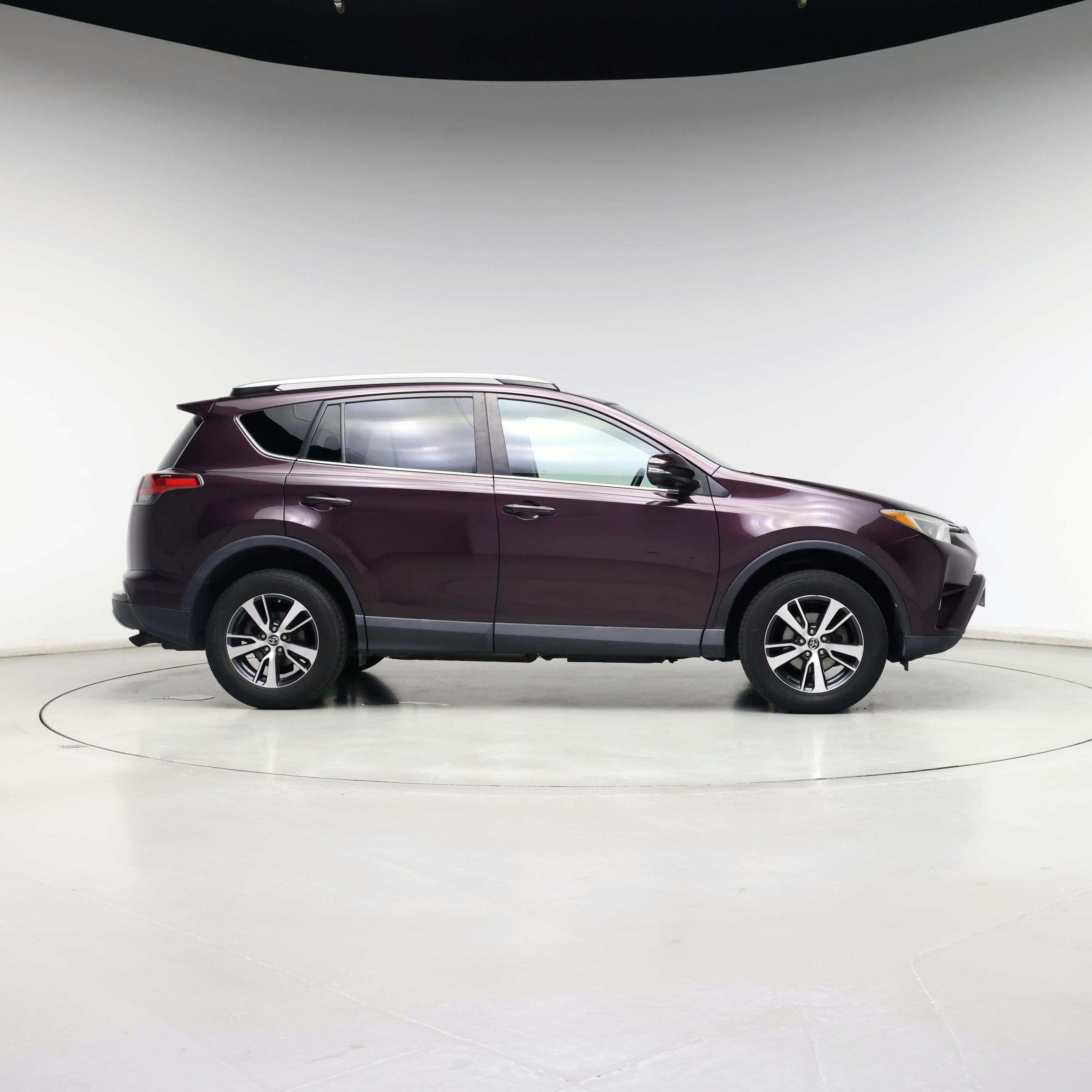 Thumbnail: 2016 Toyota RAV4 - 7