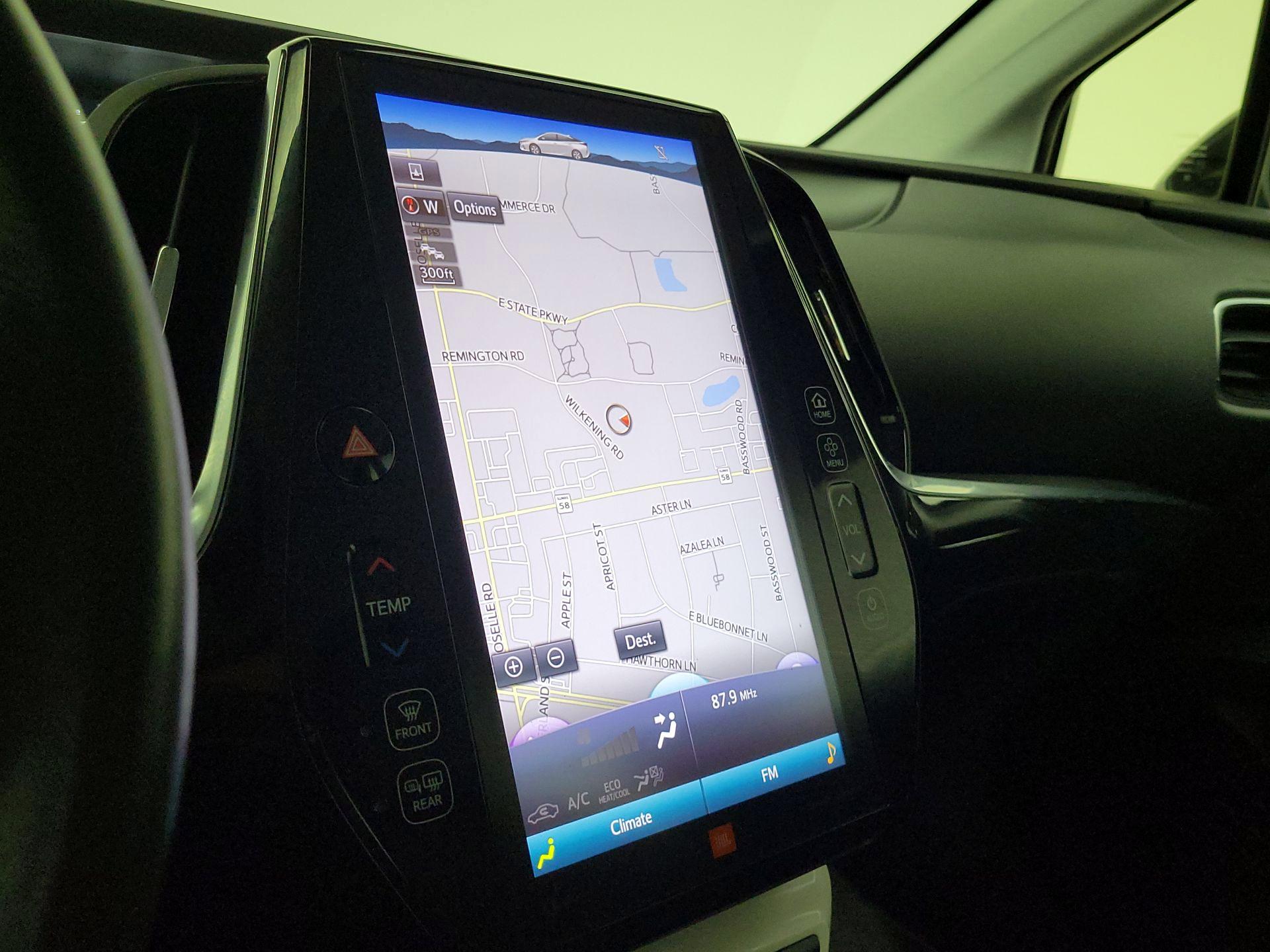 Thumbnail: 2017 Toyota Prius Prime - 14