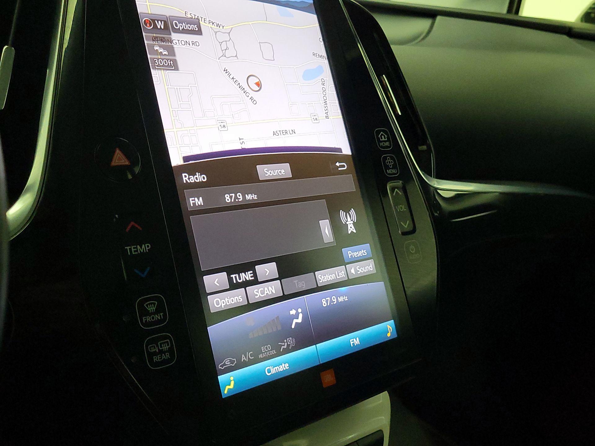 Thumbnail: 2017 Toyota Prius Prime - 16