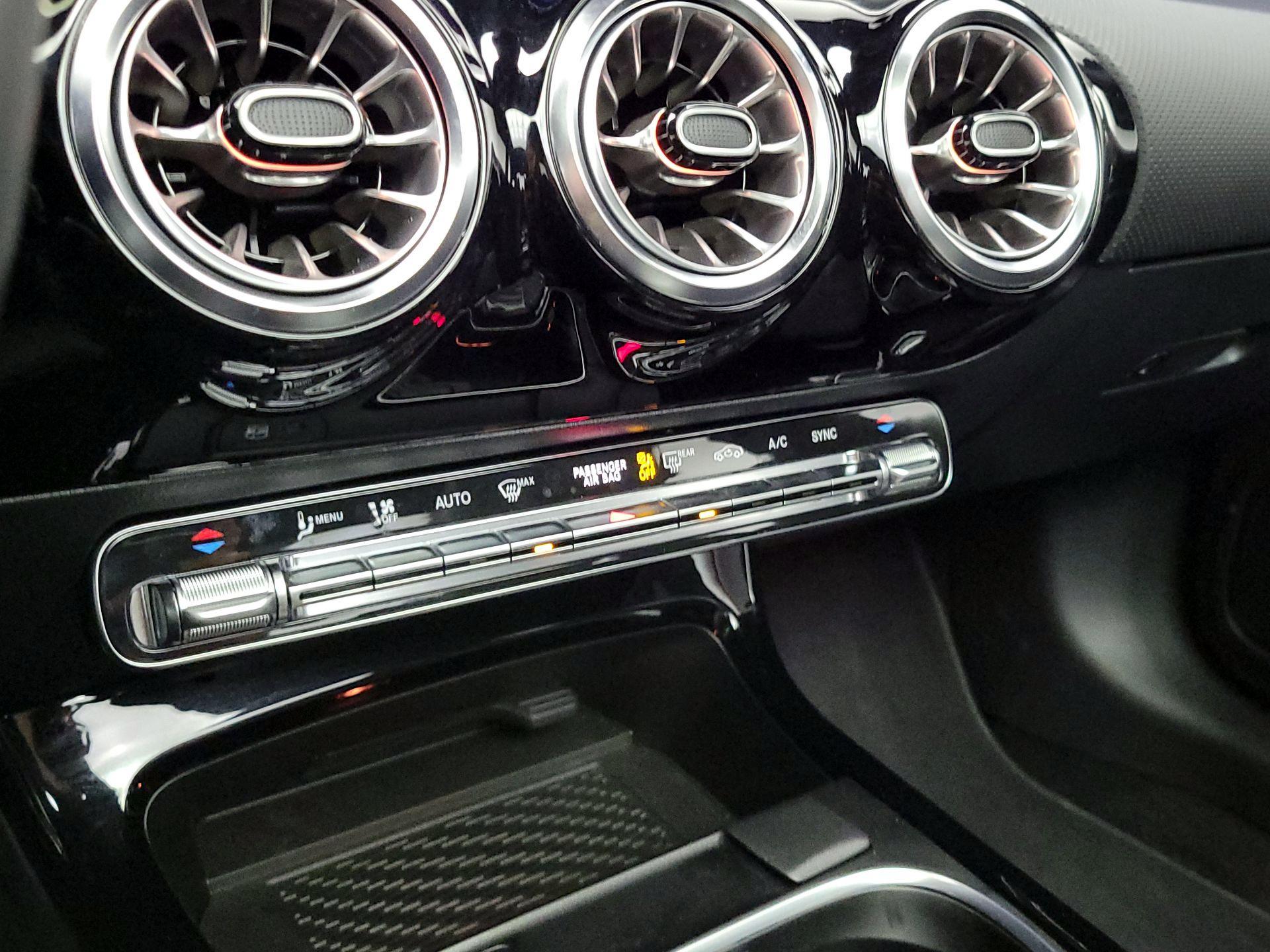 Thumbnail: 2023 Mercedes-Benz CLA - 17