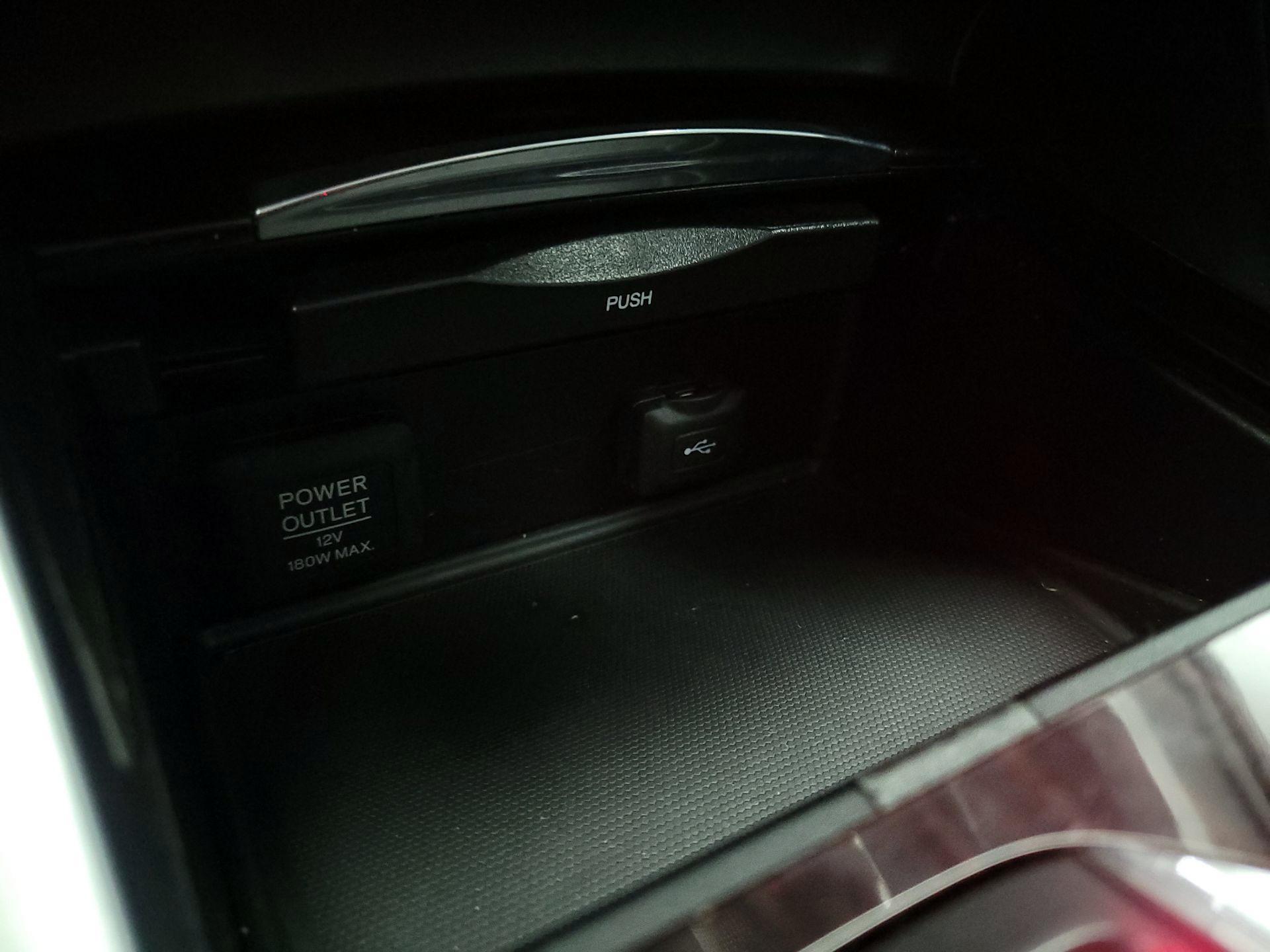 Thumbnail: 2015 Acura TLX - 19