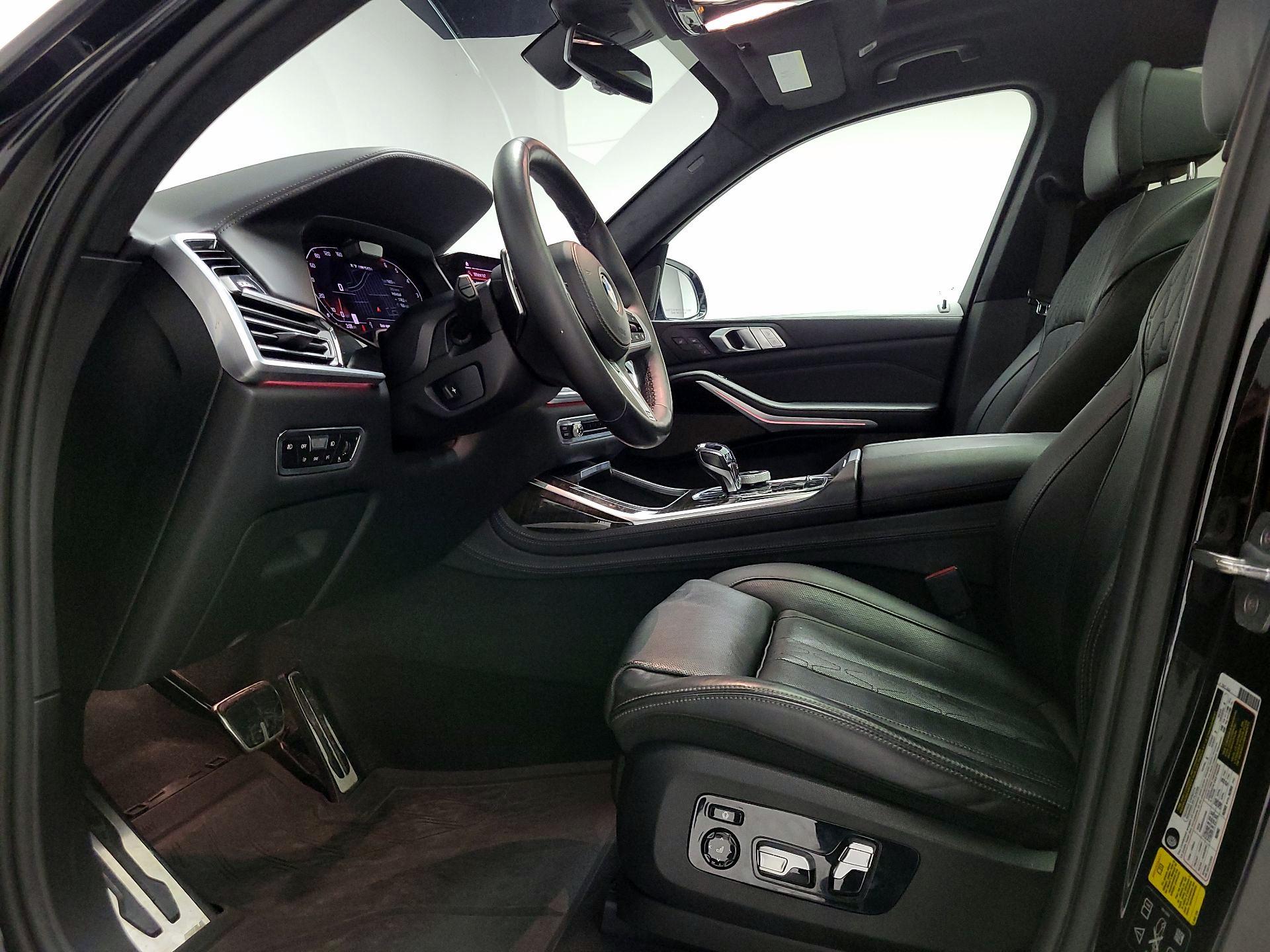 Thumbnail: 2020 BMW X7 - 11