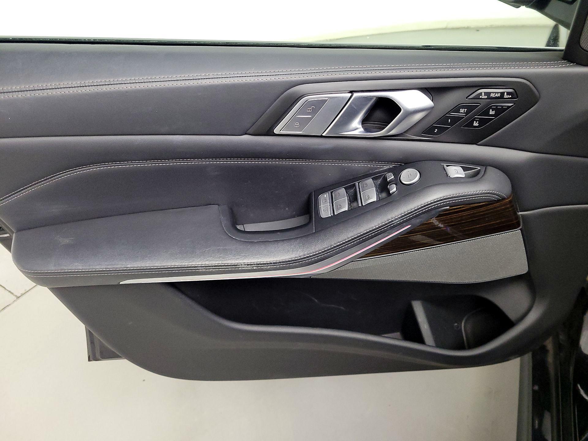 Thumbnail: 2020 BMW X7 - 12