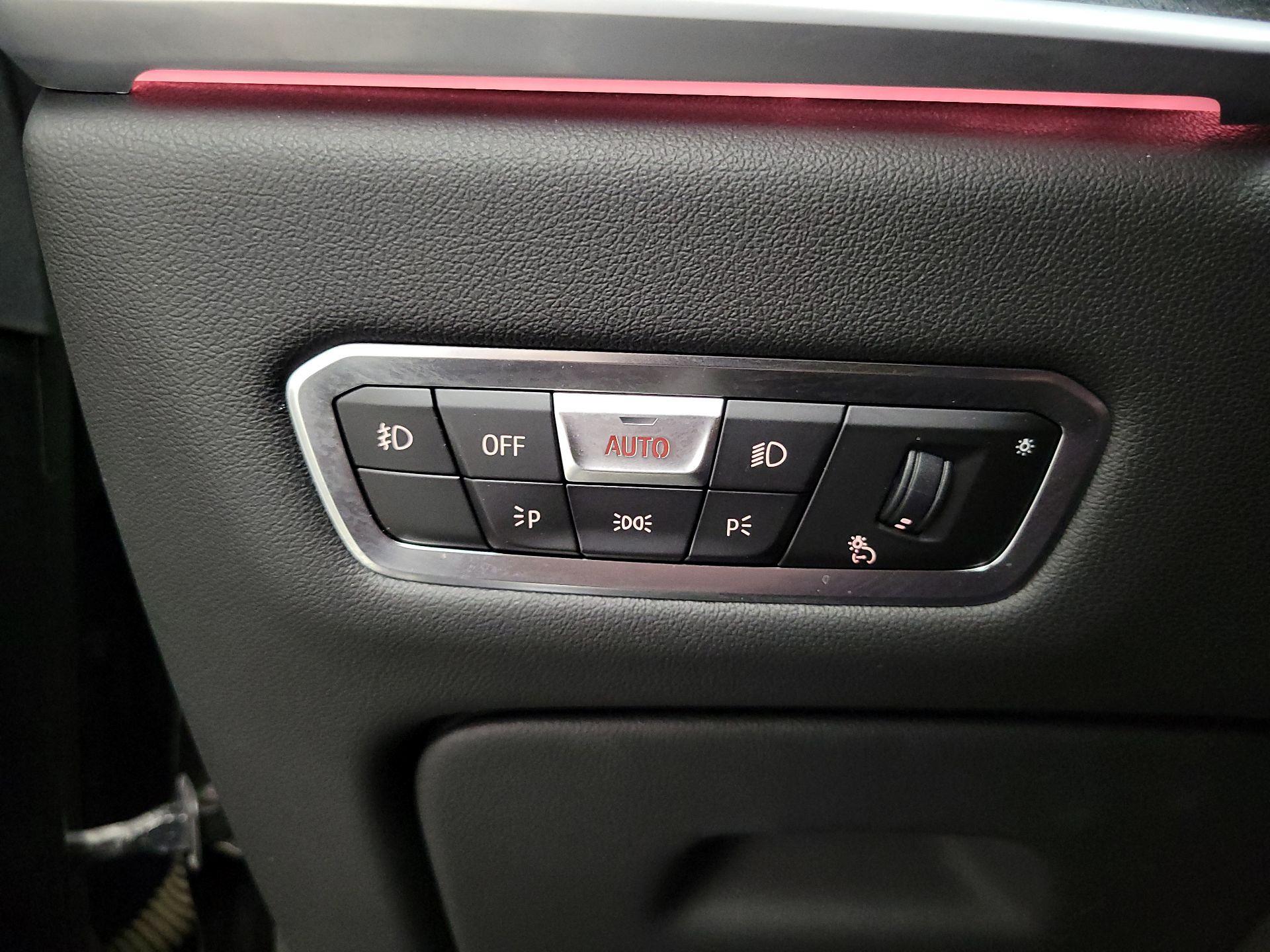 Thumbnail: 2020 BMW X7 - 13