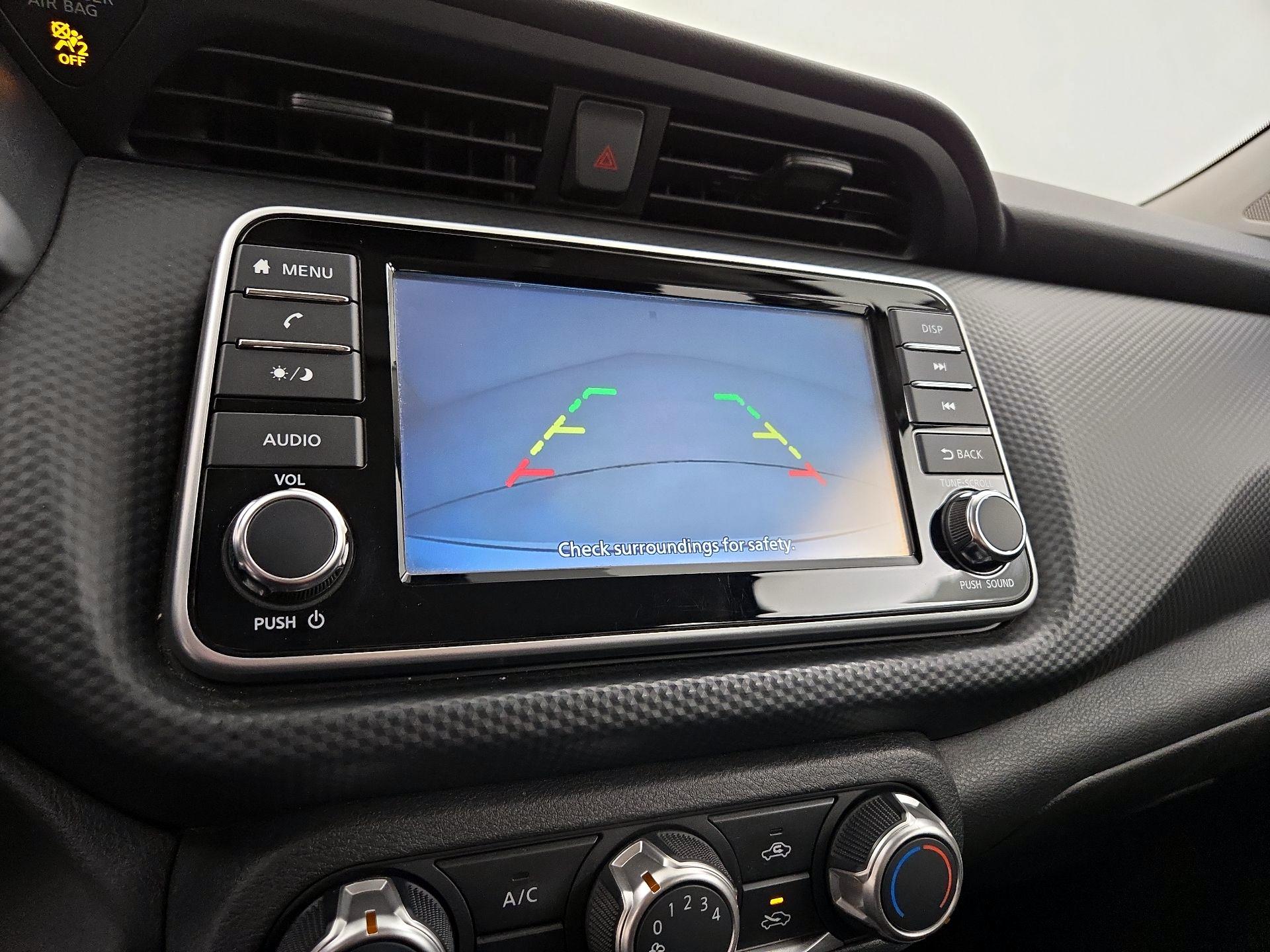 Thumbnail: 2021 Nissan Kicks - 14