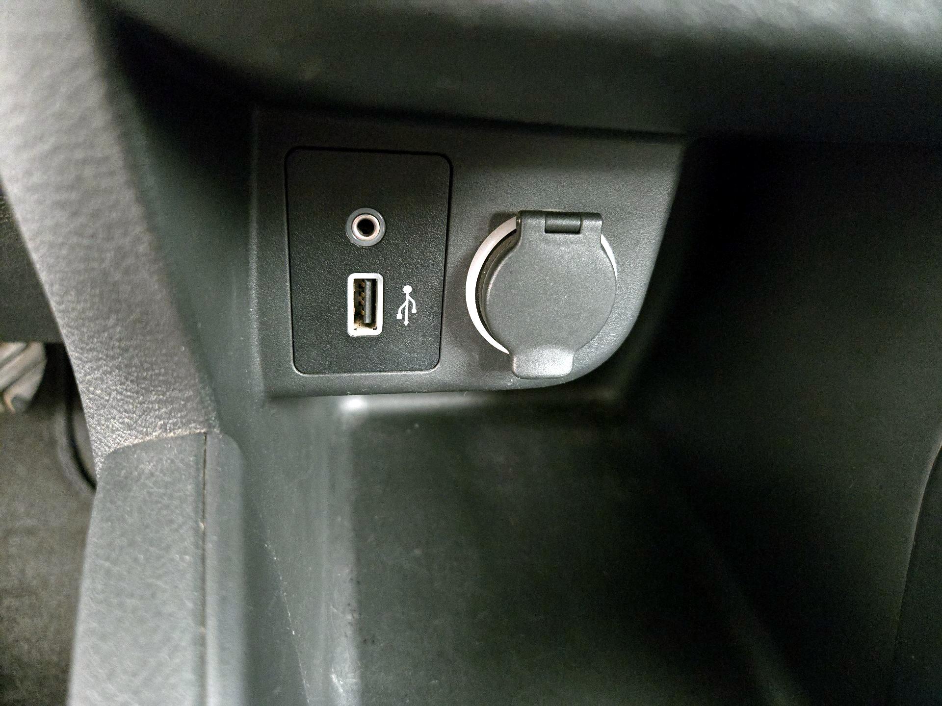 Thumbnail: 2021 Nissan Kicks - 18