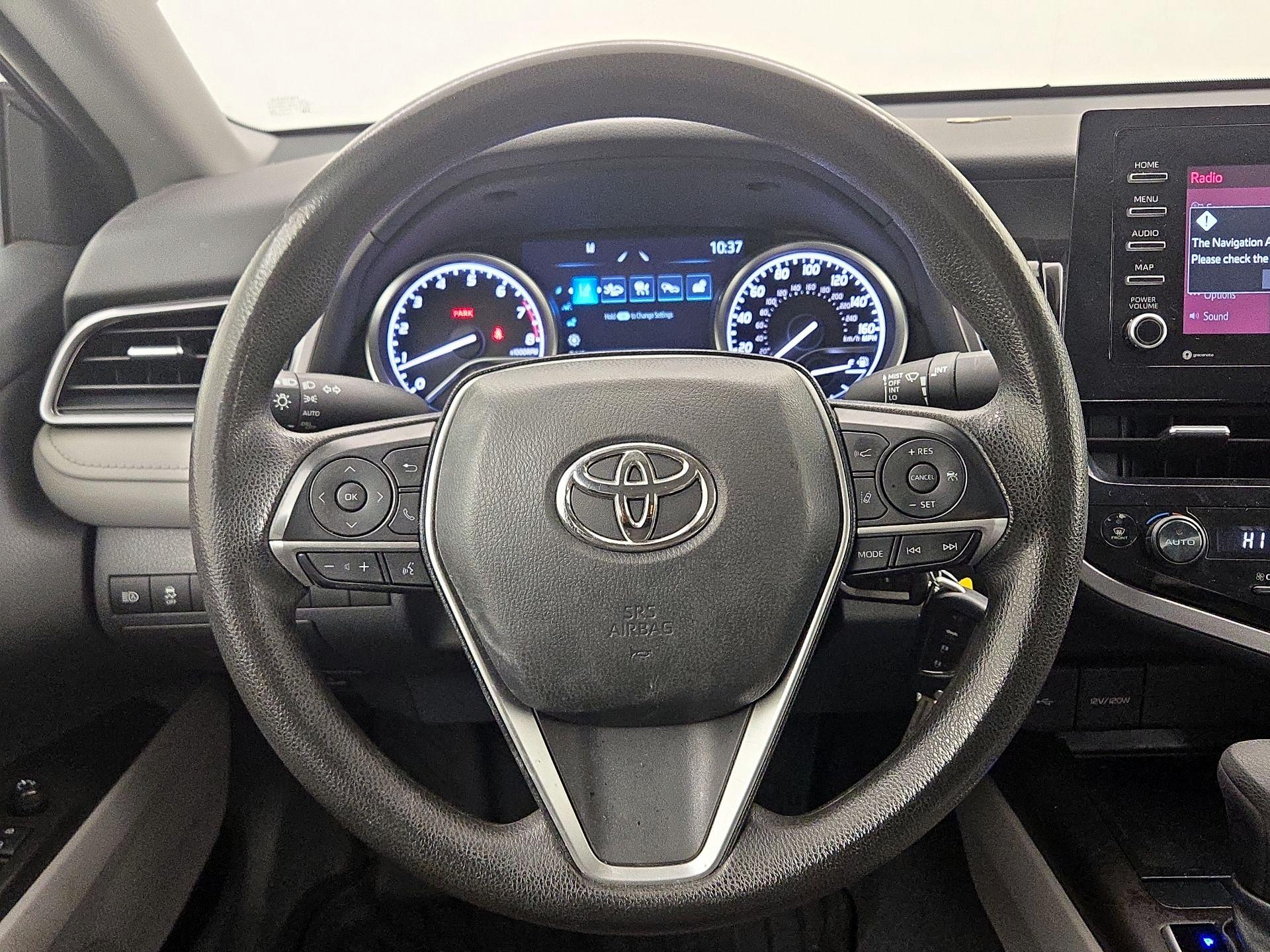 Thumbnail: 2023 Toyota Camry - 10