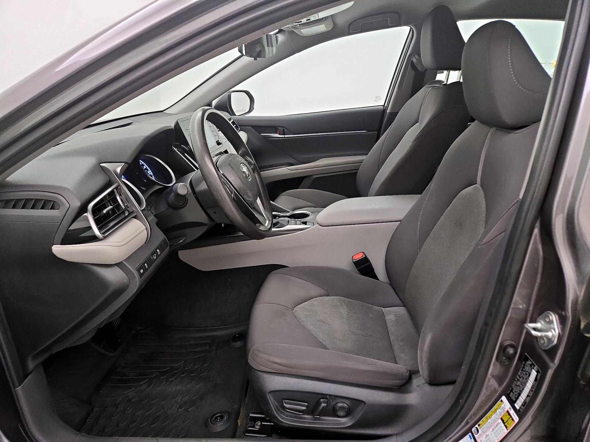 Thumbnail: 2023 Toyota Camry - 11