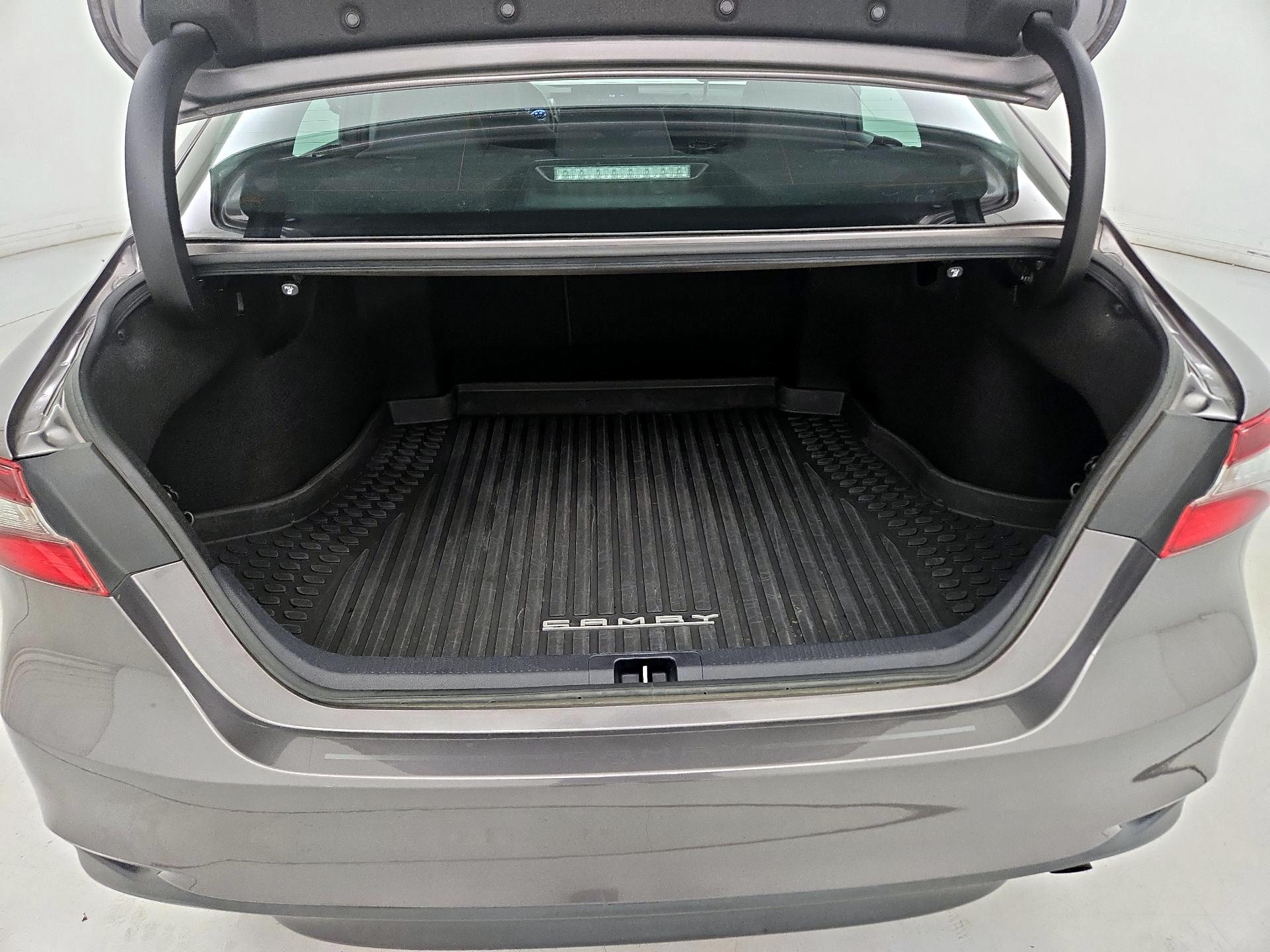 Thumbnail: 2023 Toyota Camry - 20