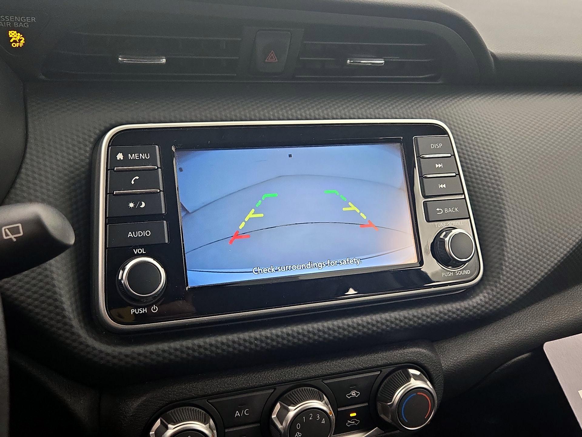 Thumbnail: 2023 Nissan Kicks - 14