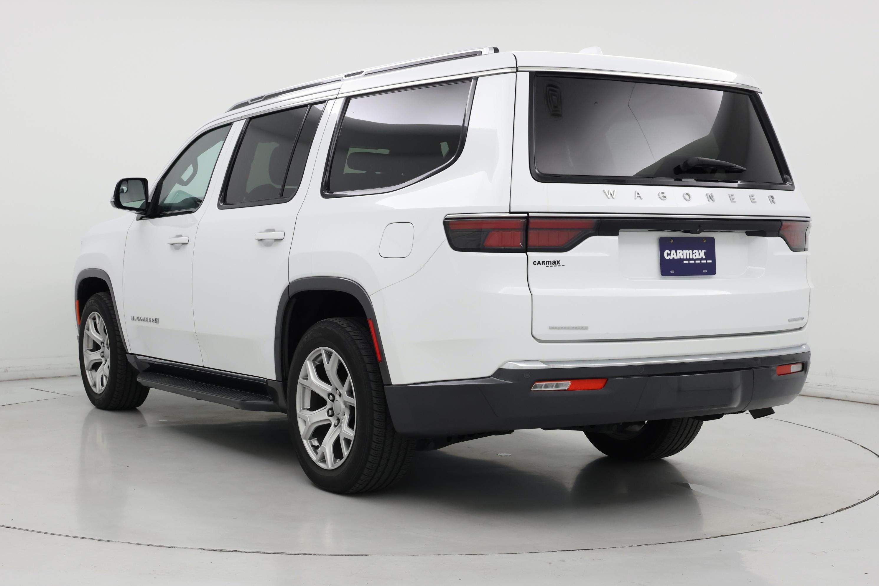 Thumbnail: 2022 Jeep Wagoneer - 2