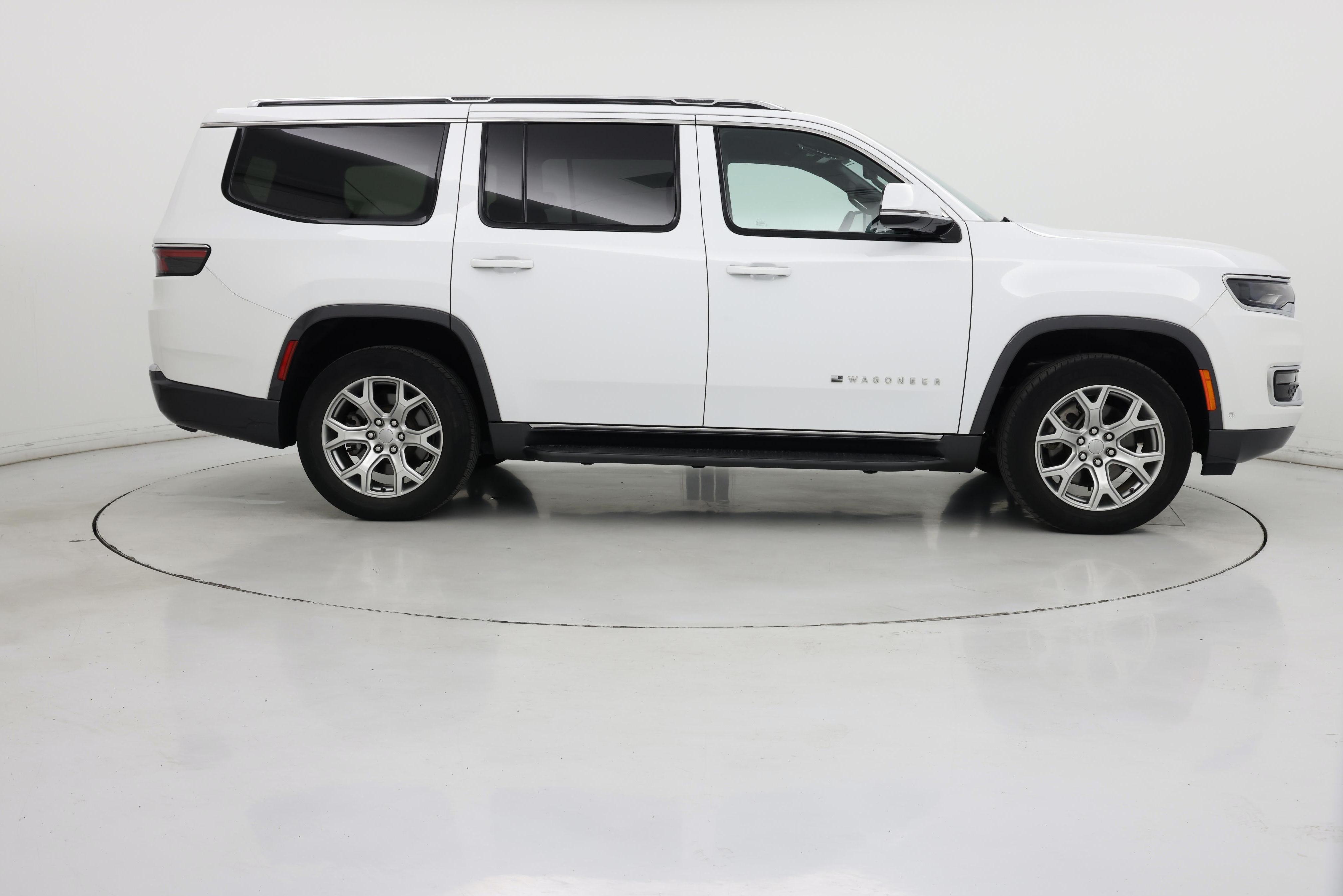 Thumbnail: 2022 Jeep Wagoneer - 7