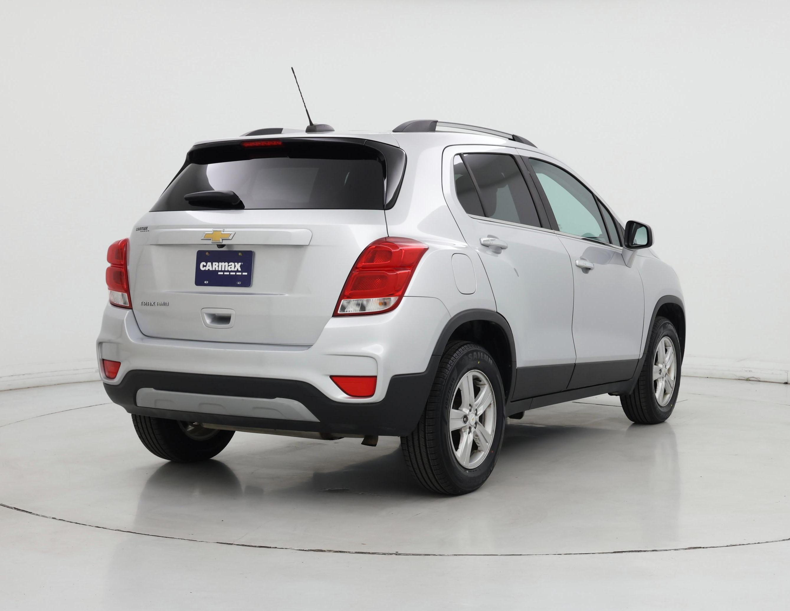 Thumbnail: 2020 Chevrolet Trax - 8