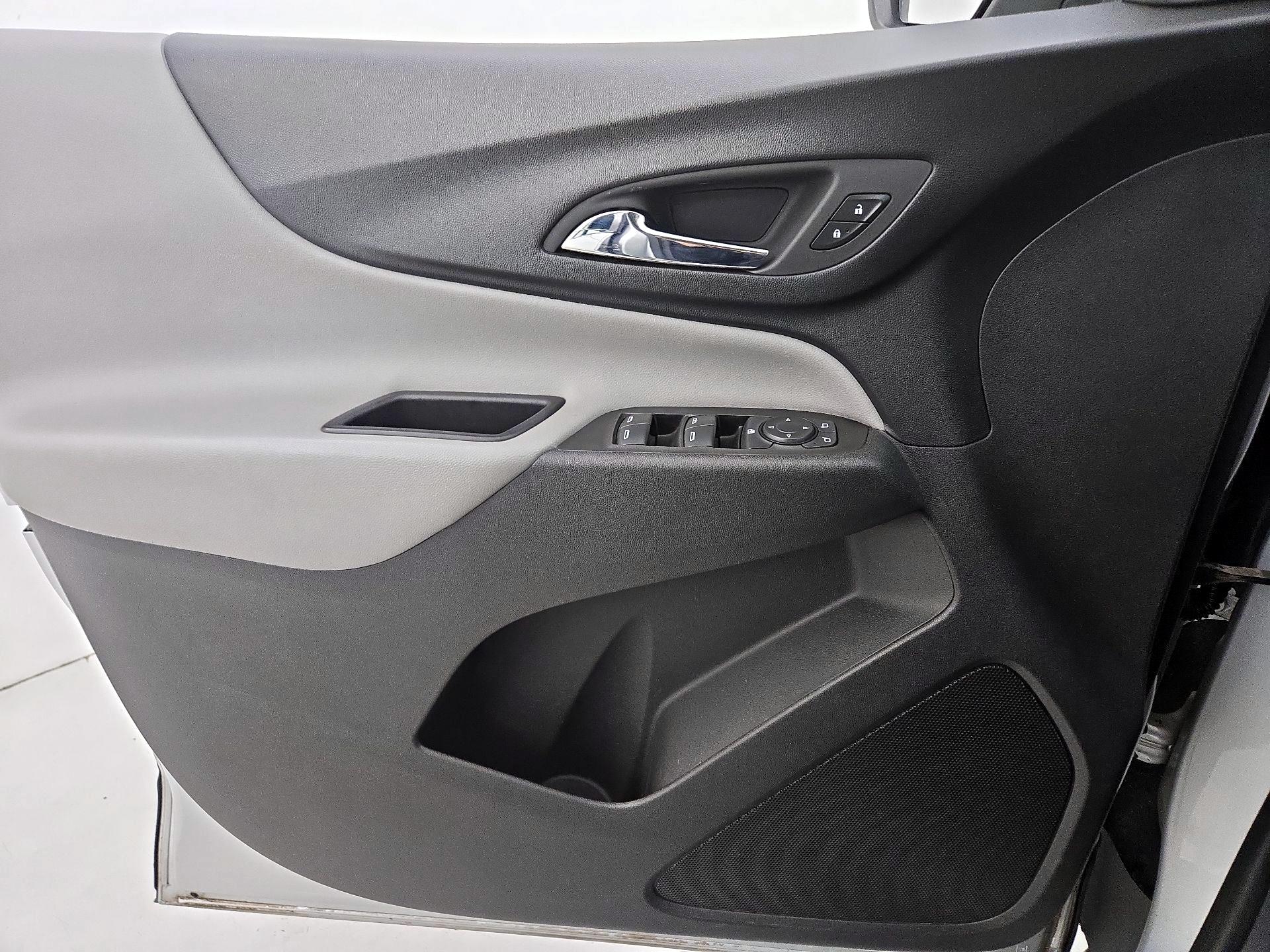 Thumbnail: 2020 Chevrolet Equinox - 12