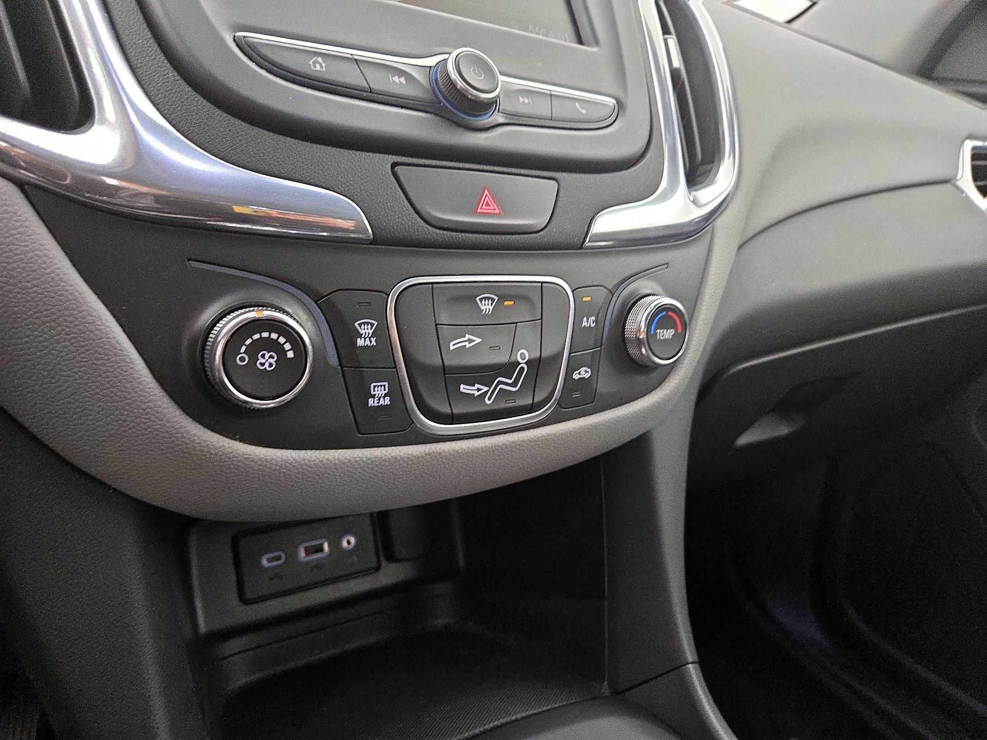 Thumbnail: 2020 Chevrolet Equinox - 16