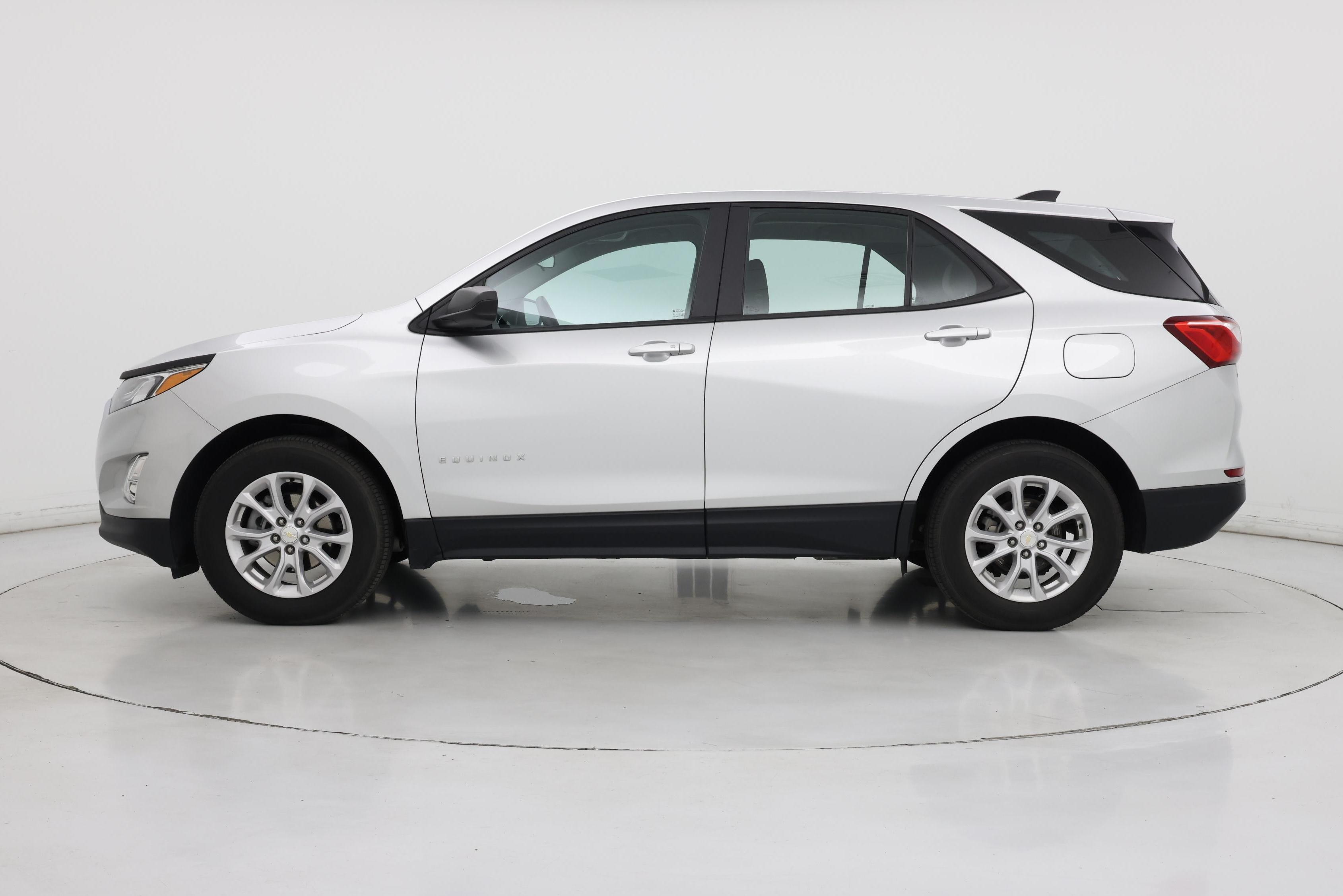 Thumbnail: 2020 Chevrolet Equinox - 3