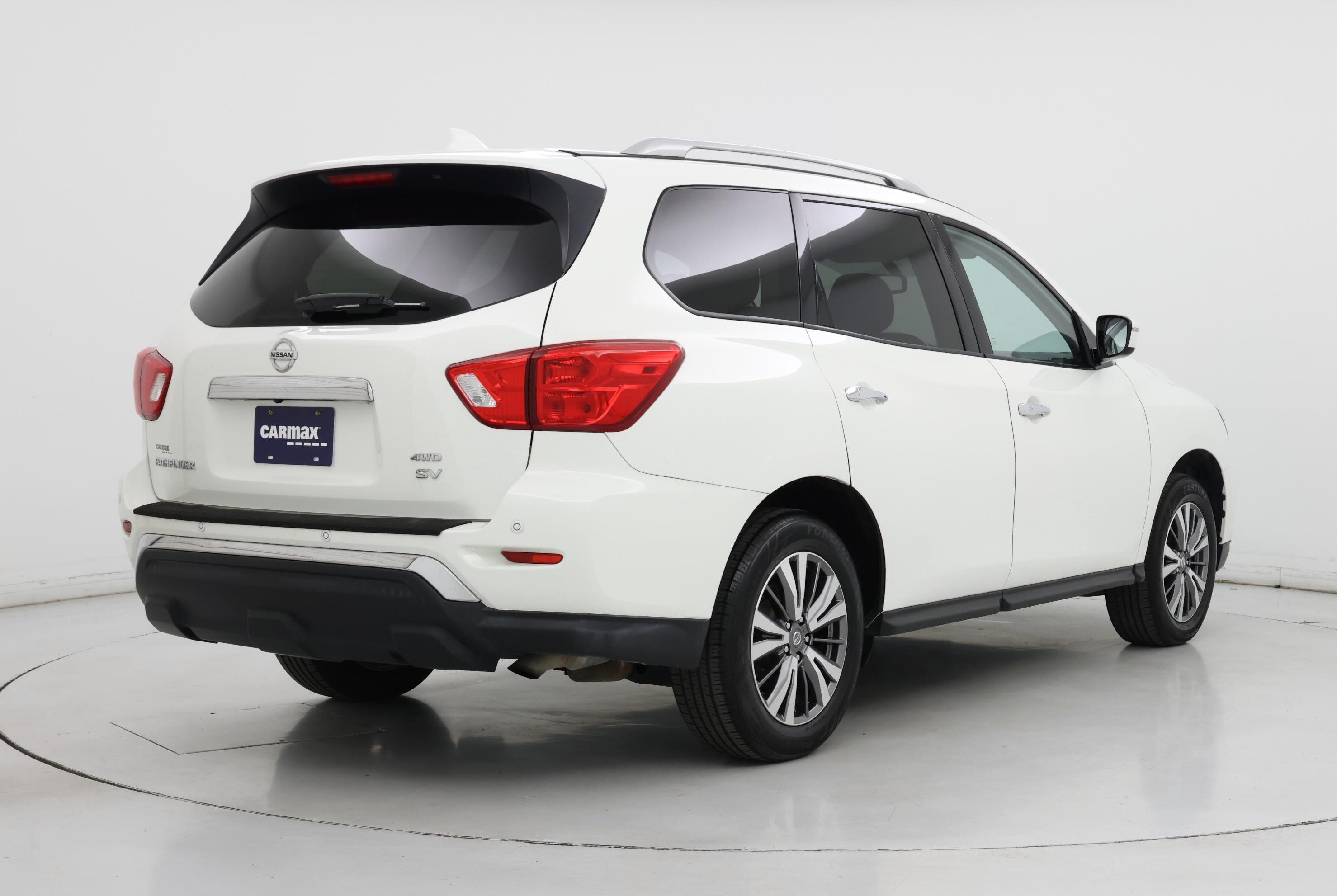 Thumbnail: 2020 Nissan Pathfinder - 8